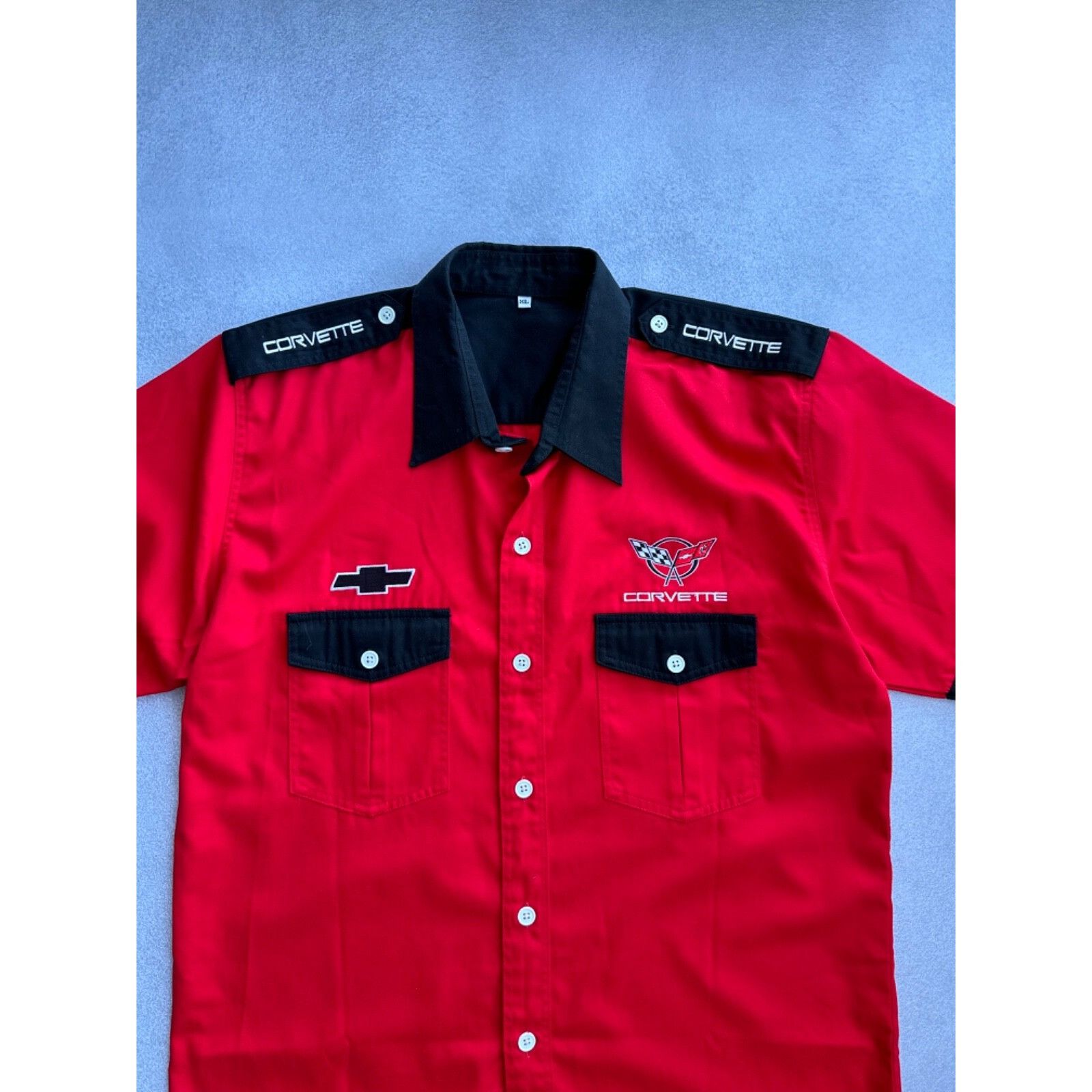 Chevrolet VTG Chevrolet Corvette Racing Red Short Sleeve Buttons Shirt Size US XL / EU 56 / 4 - 4 Thumbnail