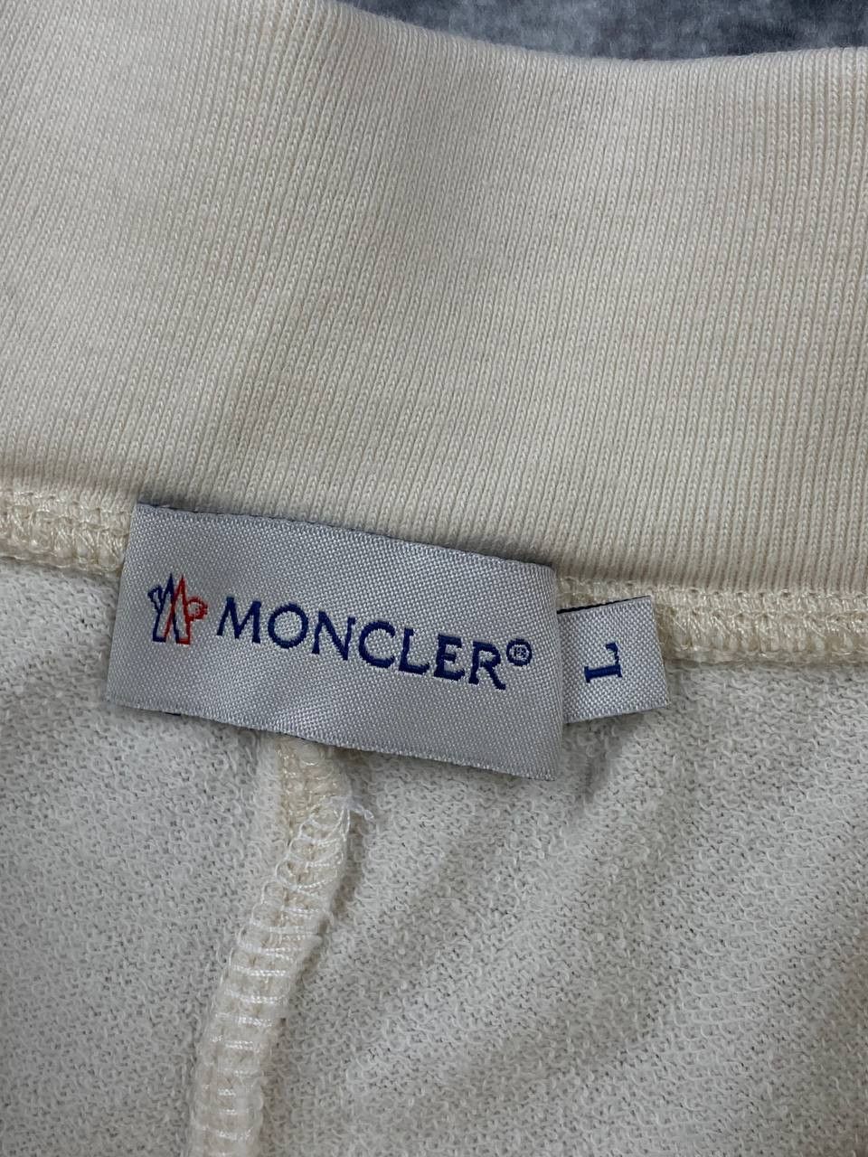 Moncler Moncler Maglia Collo Alla Coreana Tracksuit Size L / US 10 / IT 46 - 19 Thumbnail