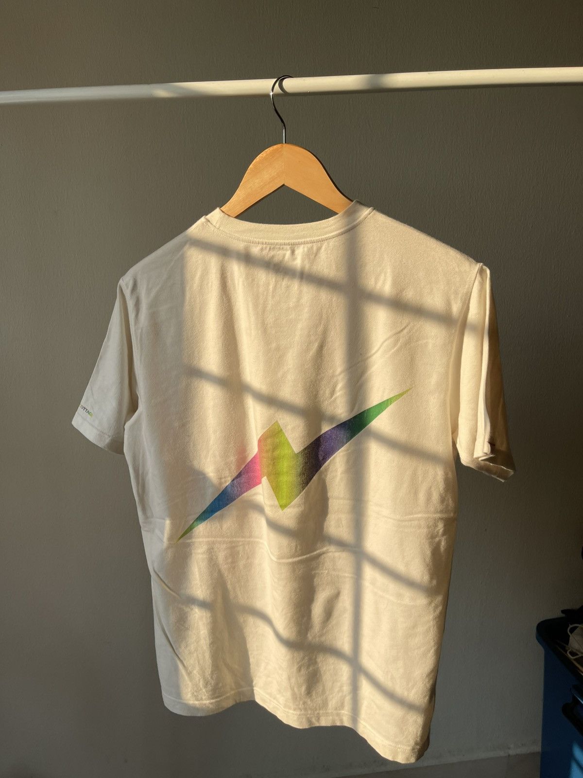 Electric Cottage × Hiroshi Fujiwara Hiroshi Fujiwara Electric Cottage Lightning Tee Size US M / EU 48-50 / 2 - 7 Thumbnail