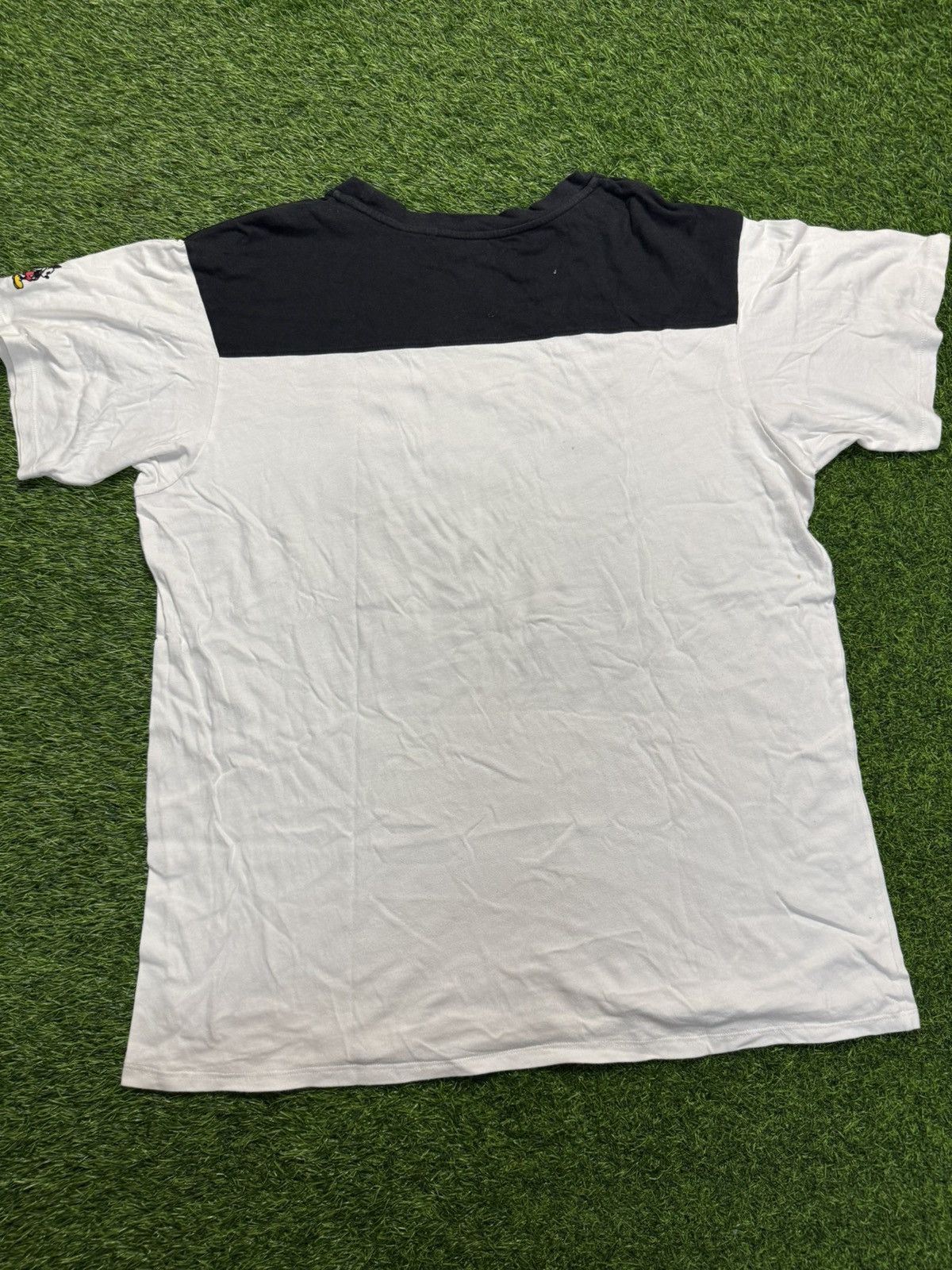 Mickey Mouse × Uniqlo assorted tshirt - uniqlo x mickey Size US XXL / EU 58 / 5 - 7 Thumbnail