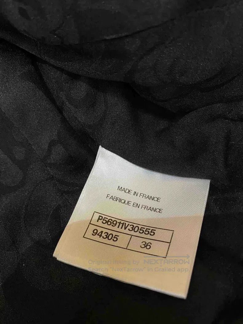 Chanel Chanel 17a Metropolitan Black Gold Waisted Jacket Size XS / US 0-2 / IT 36-38 - 5 Thumbnail