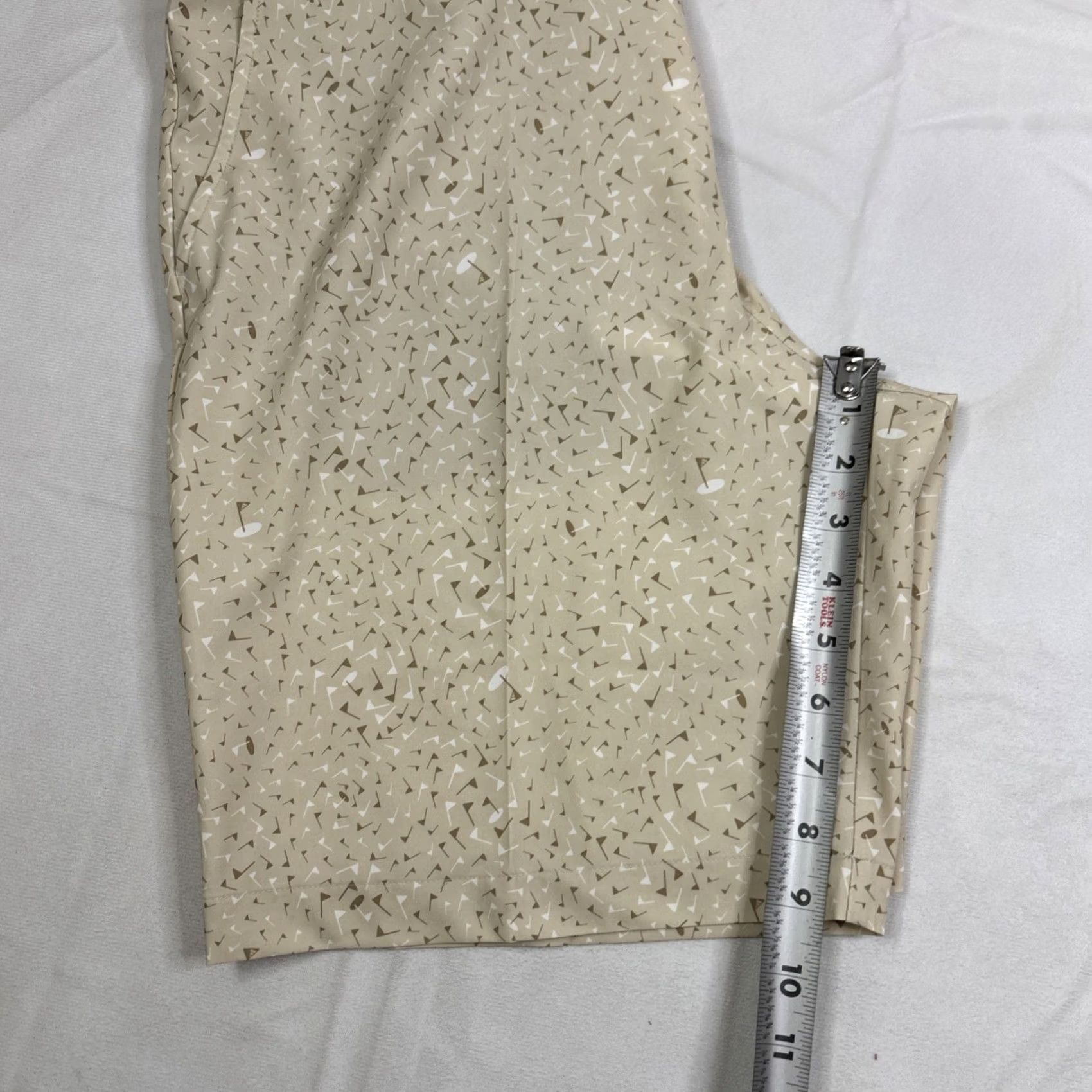Adidas adidas Ultimate Print Clear Brown/Hemp Golf Flag Shorts Men 34 HA9126 Mens Golf Shorts Plaid Hemp Pockets Athletic Activewear Logo 90s? Size US 34 / EU 50 - 6 Thumbnail