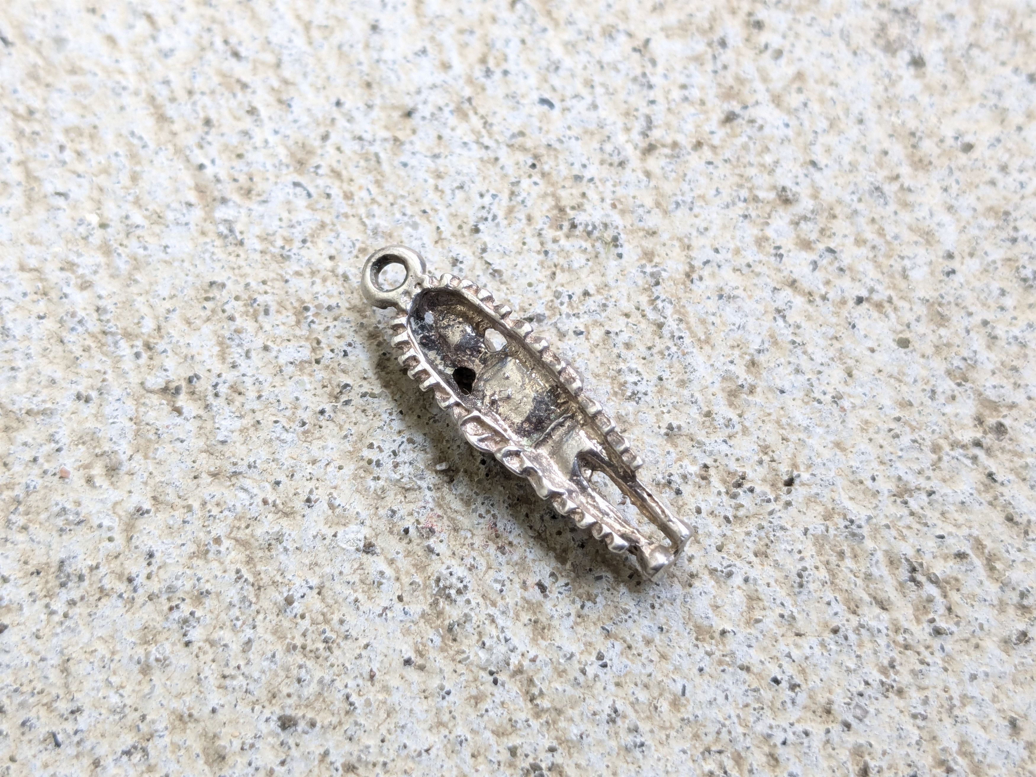 Jewelry × Vintage Vintage Sterling Silver Pendant Indian Chief Headress Size ONE SIZE - 4 Thumbnail