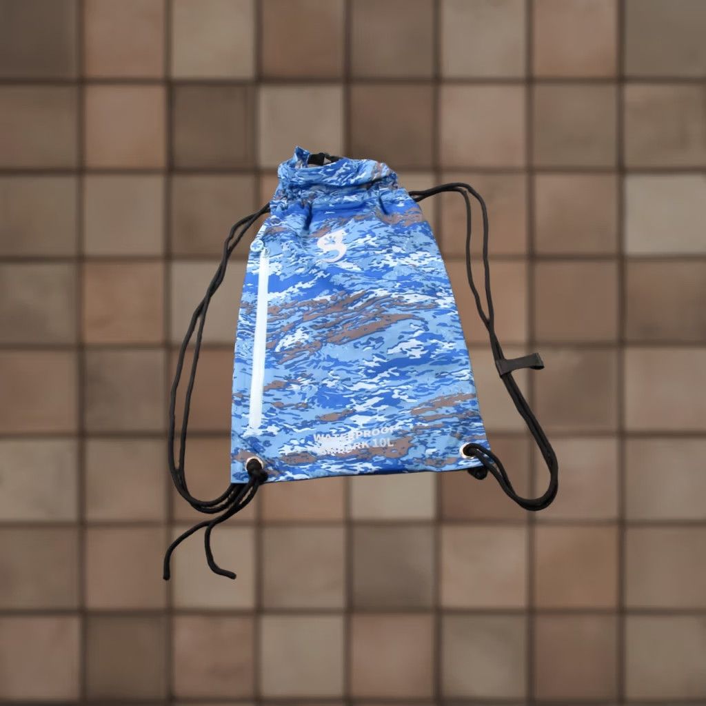 Vintage Geckobrands Waterproof Bag Embark Dry 10L Roll Top Buckle Drawstring Backpack Unisex Medium Camouflage Blue Nylon Backpack Mens Womens Size US M / EU 48-50 / 2 - 1 Thumbnail