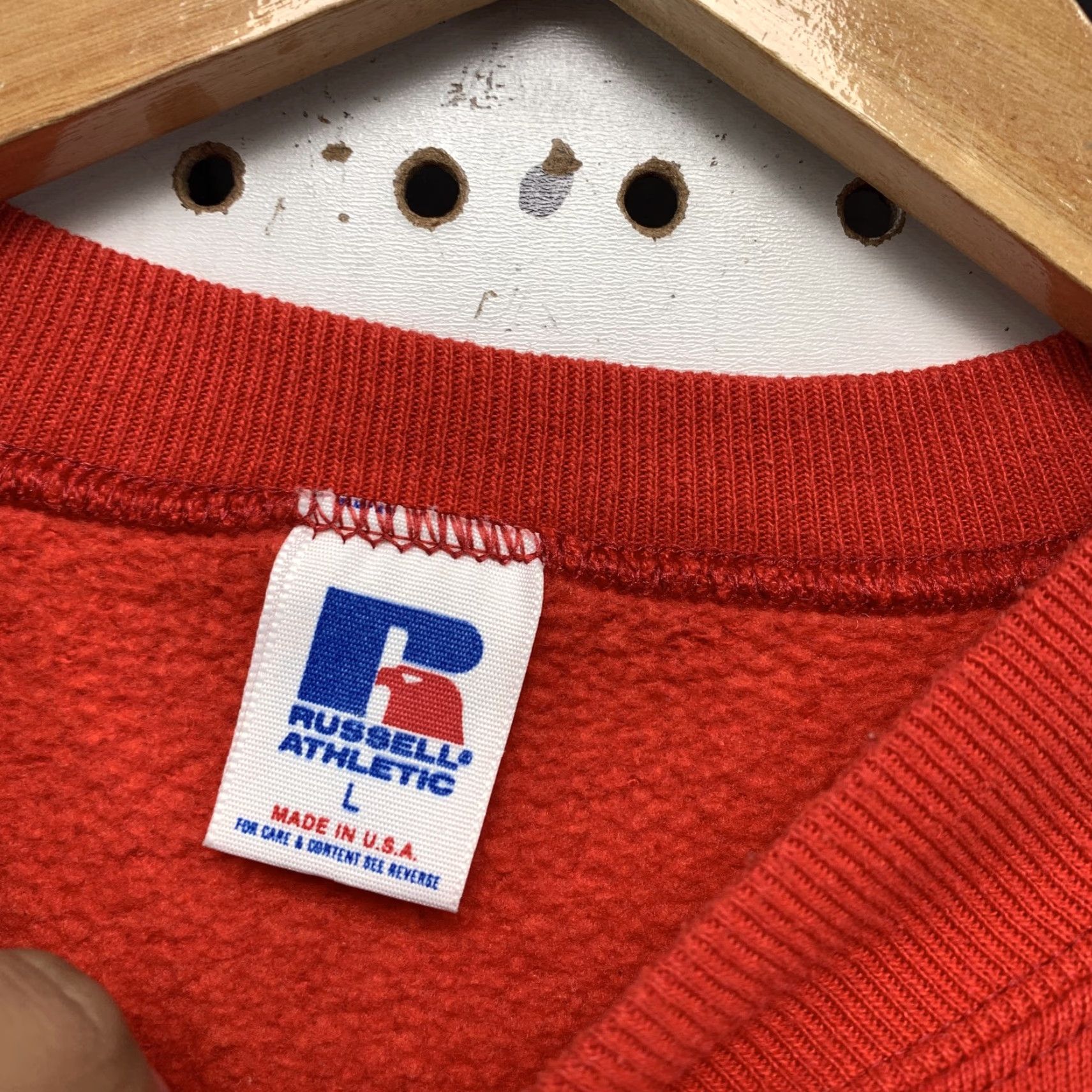 Russell Athletic VINTAGE Russell Athletic Sweatshirt Mens Large Red 80s Crewneck Pullover USA Size US L / EU 52-54 / 3 - 2 Thumbnail