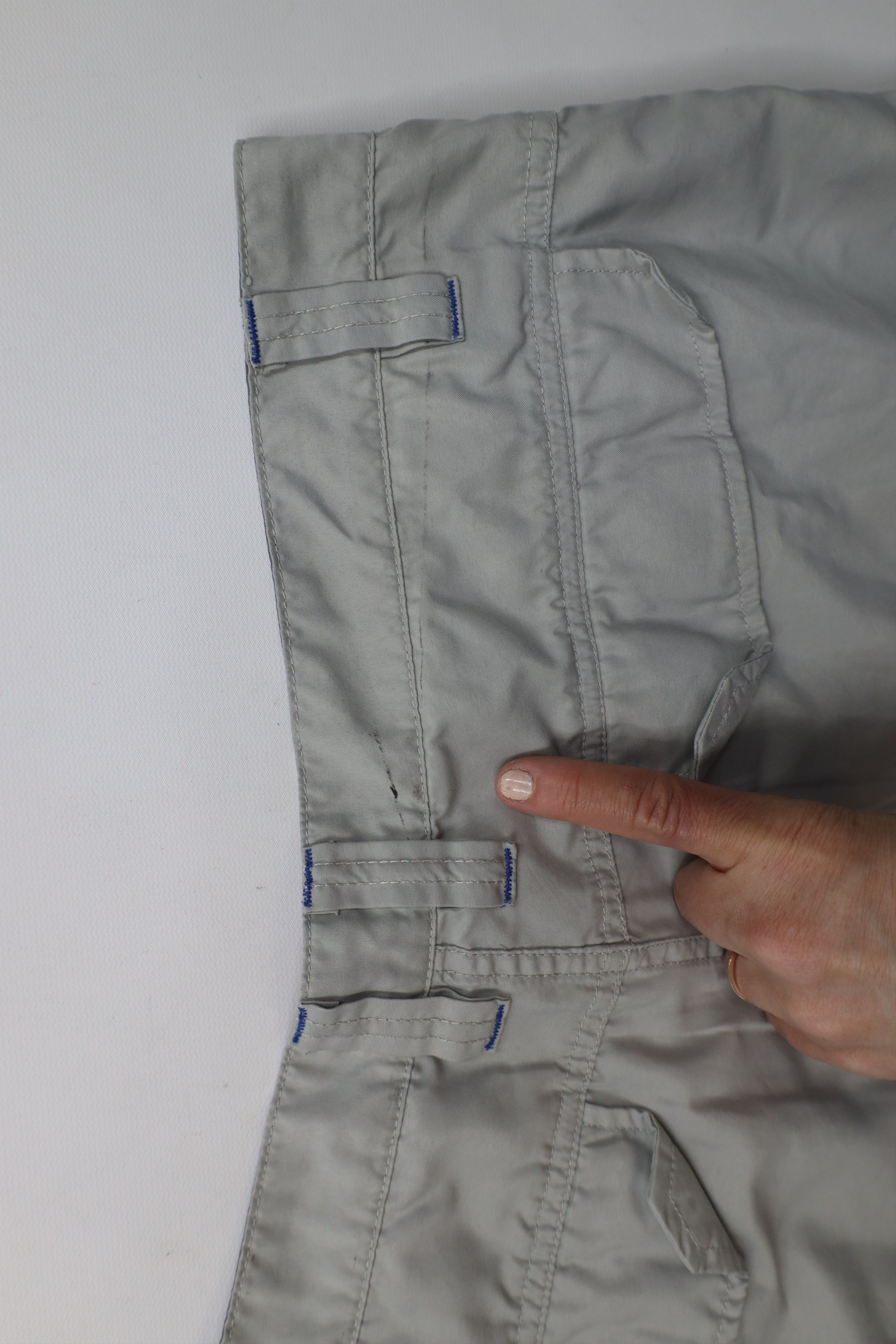 Vintage Vintage 90s Streetwear Fit Microfiber Cargo Shorts Gray Size US 38 / EU 54 - 15 Thumbnail
