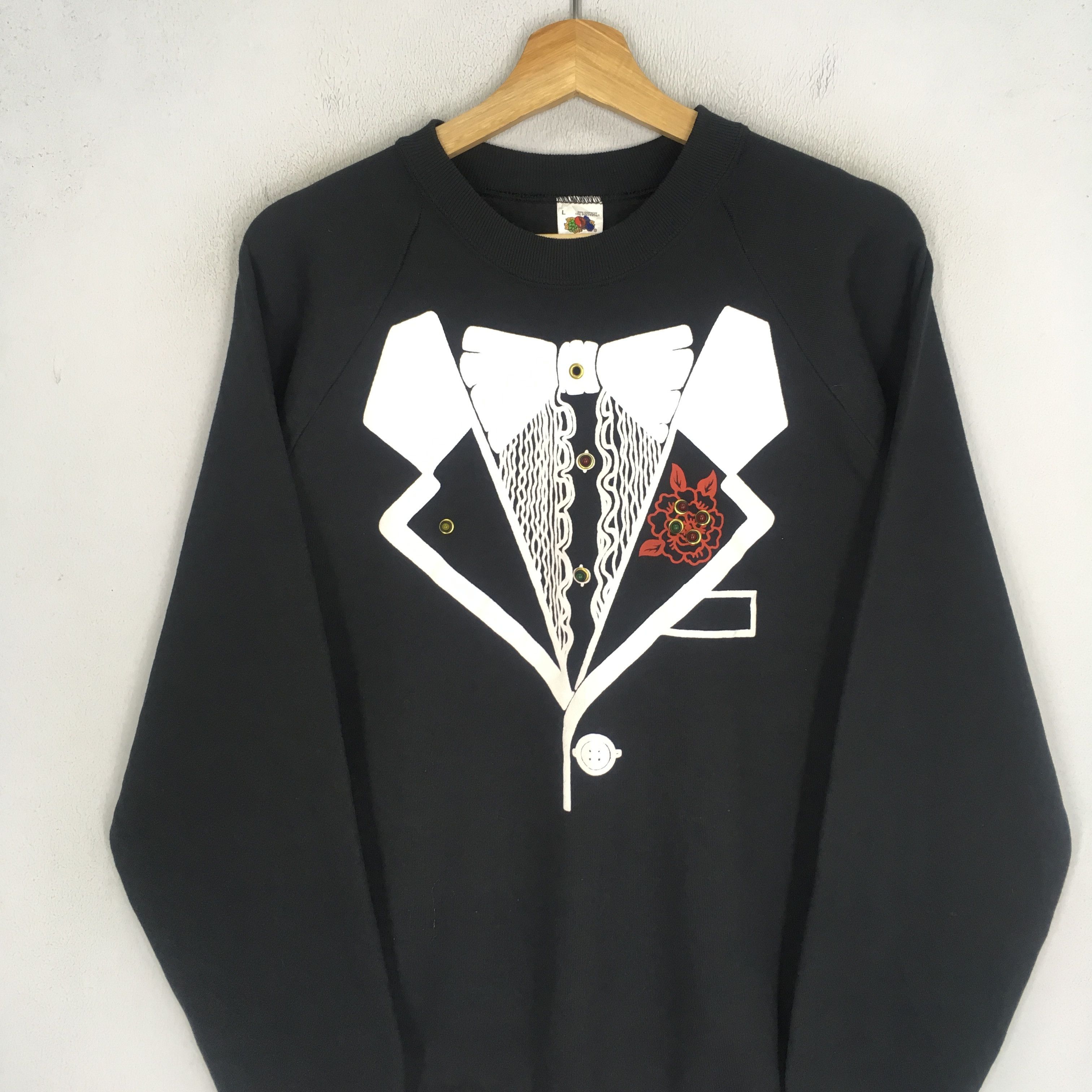 Fruit Of The Loom Vintage 90s Fruit Of The Loom Graphic Black - 829 Size US L / EU 52-54 / 3 - 3 Thumbnail