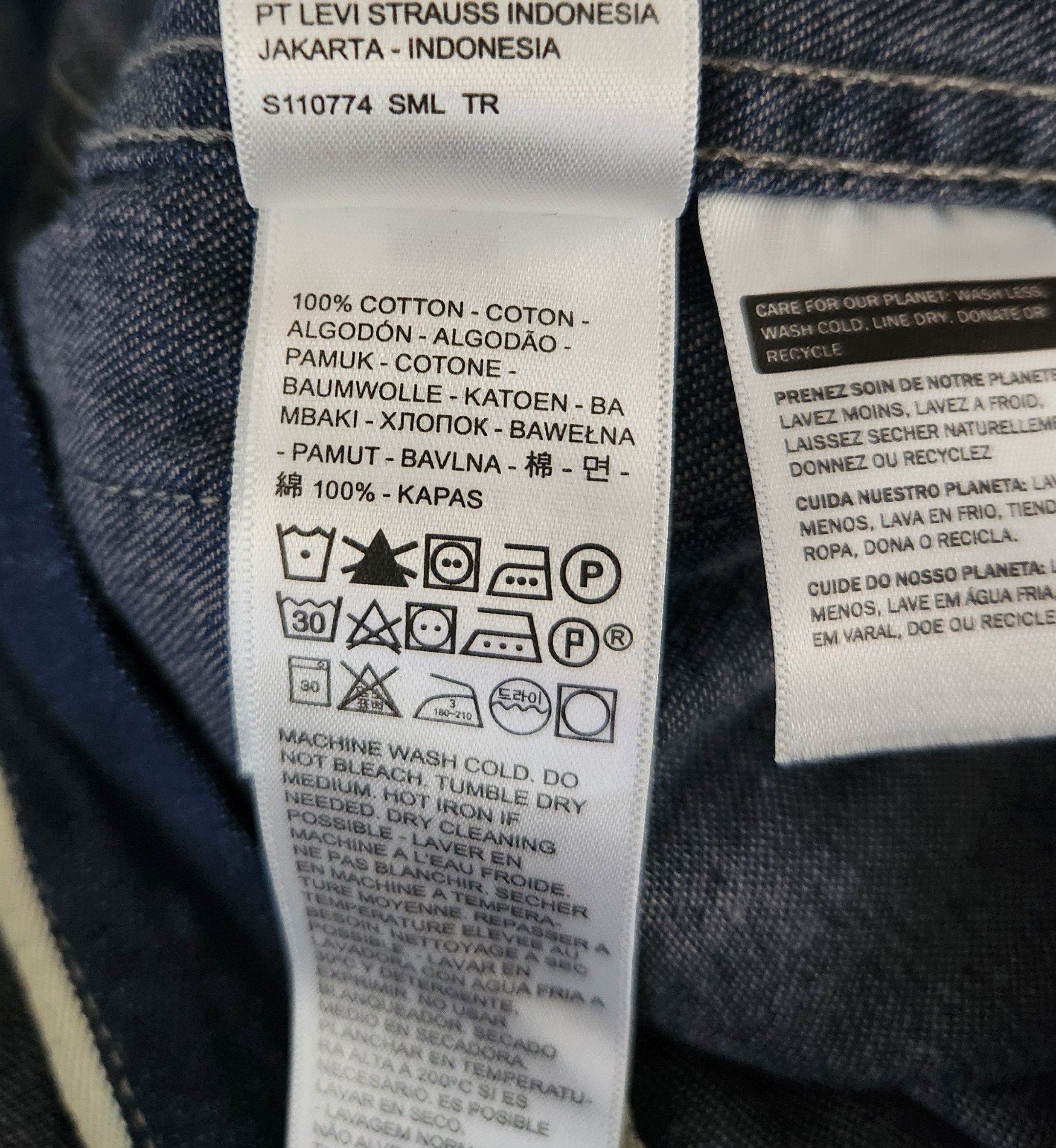 Levi's × Levi's Made & Crafted LEVI'S MADE & CRAFTED DENIM FAMILY CARDIGAN $370 Selvedge Size US M / EU 48-50 / 2 - 11 Thumbnail