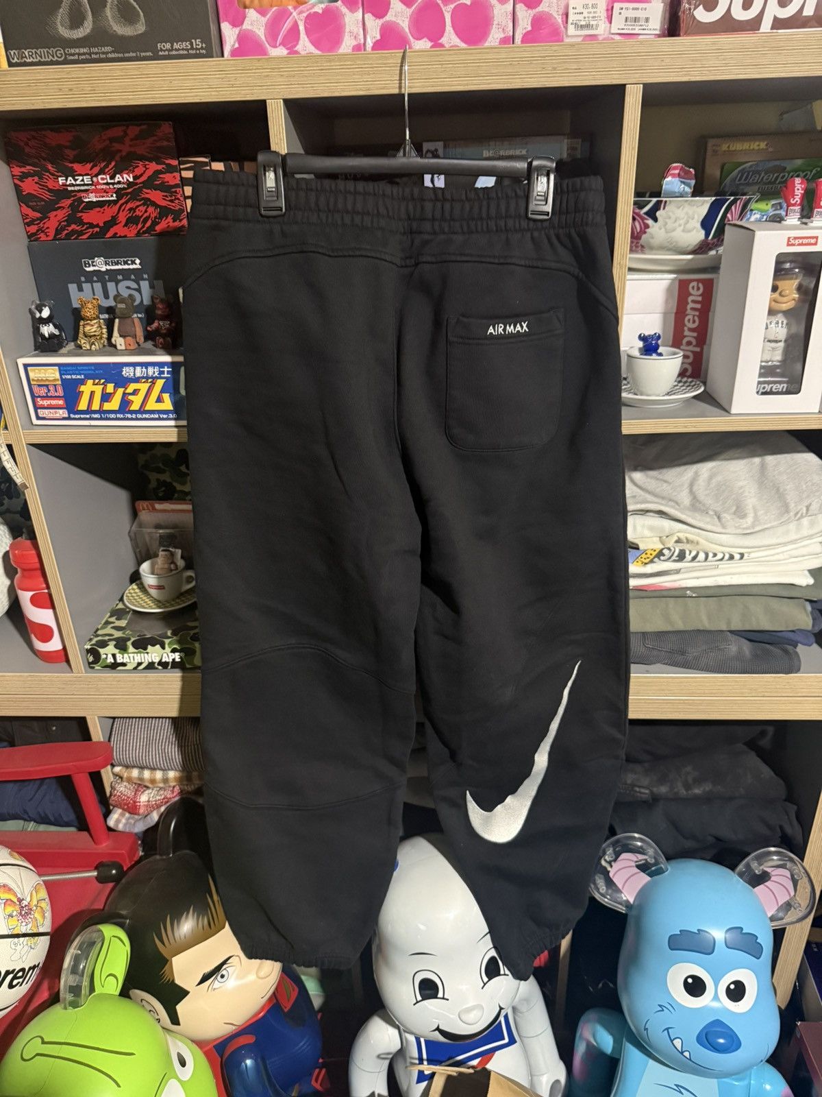 Nike × Supreme Supreme Nike Black Sweatpants SS25 Size US 31 - 3 Thumbnail
