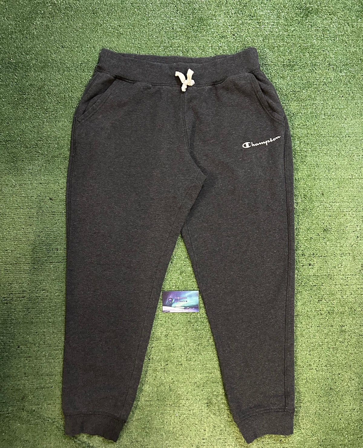Champion Champion grey sweatpants Size US 34 / EU 50 - 1 Thumbnail