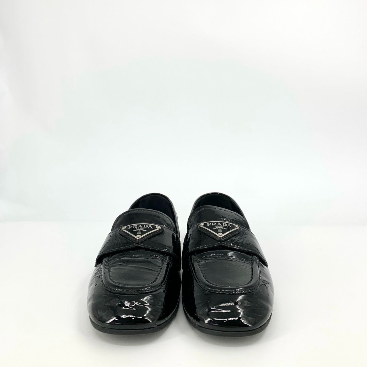 Prada Prada Black Patent Leather Flats Size 36 With Triangle Logo Size US 6 / IT 36 - 7 Thumbnail