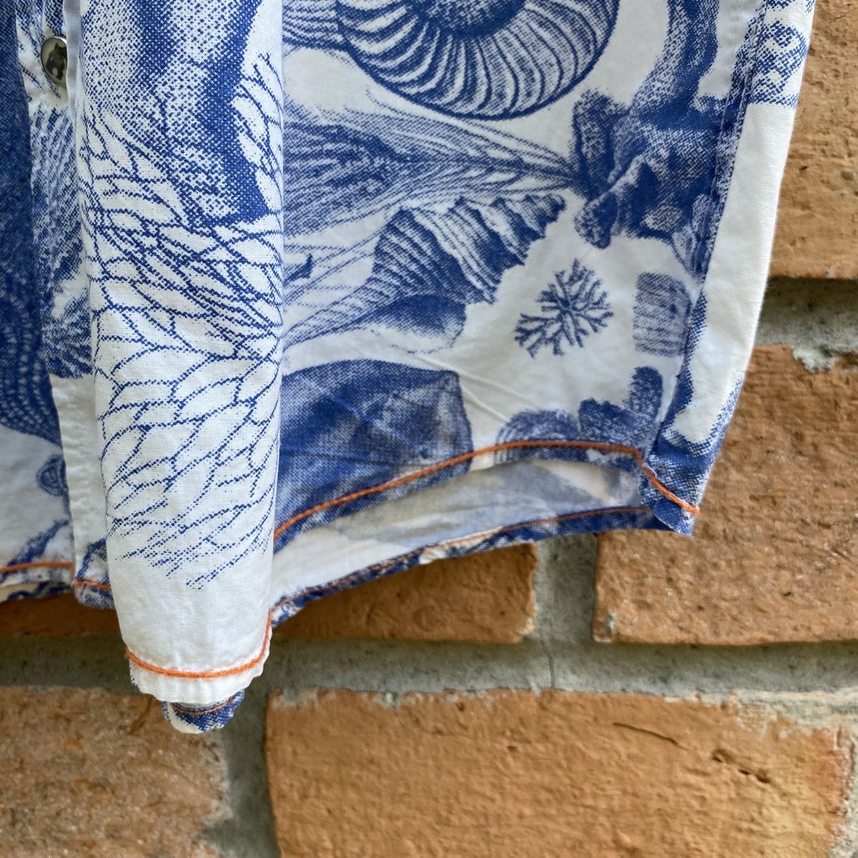 Japanese Brand KENVELO White Short Sleeve Shirt Blue Graphic Size US M / EU 48-50 / 2 - 6 Thumbnail