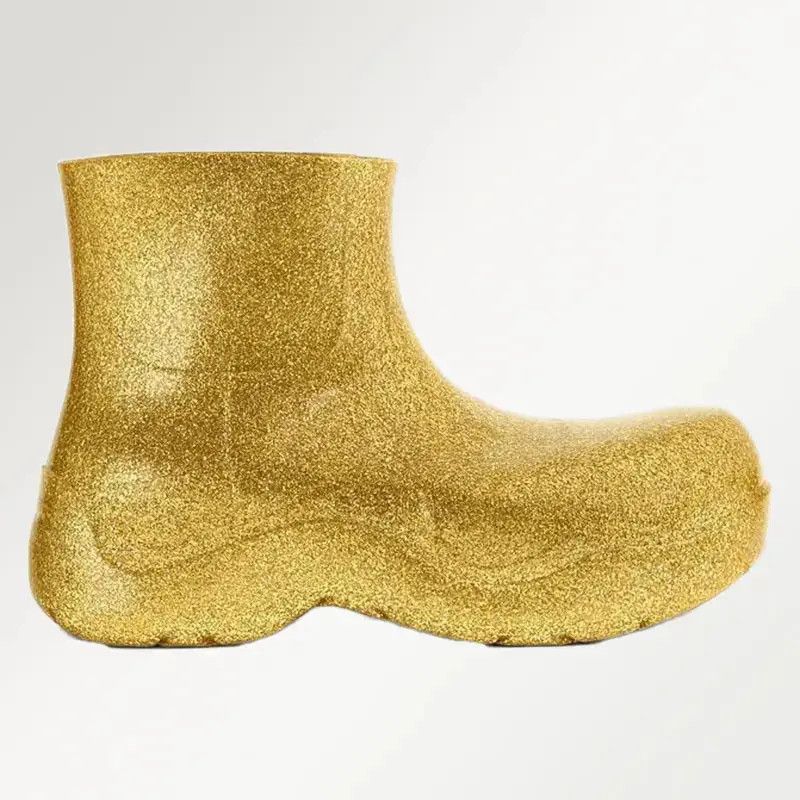 Bottega Veneta o1bcso1str0924 Puddle Ankle Boot in Gold Size US 8 / EU 41 - 1 Thumbnail