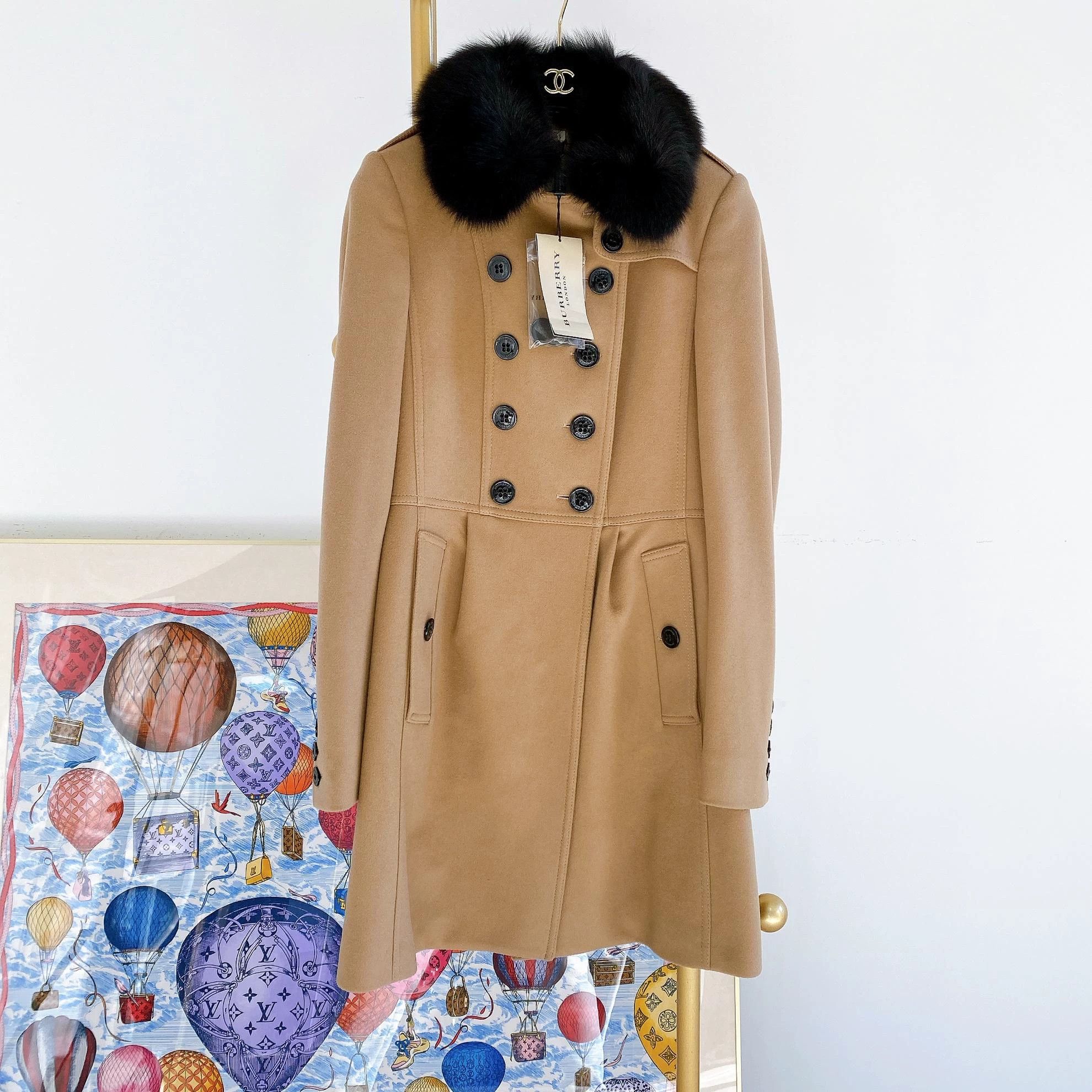 Burberry Burberry Khaki Wool Coat UK4 New With Tags Size XS / US 0-2 / IT 36-38 - 1 Thumbnail