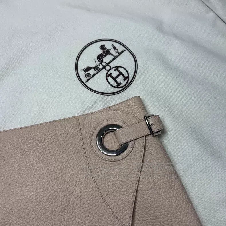Hermes Hermes Beige Deer Skin Buckle Skirt Size 42" / US 20 - 3 Thumbnail