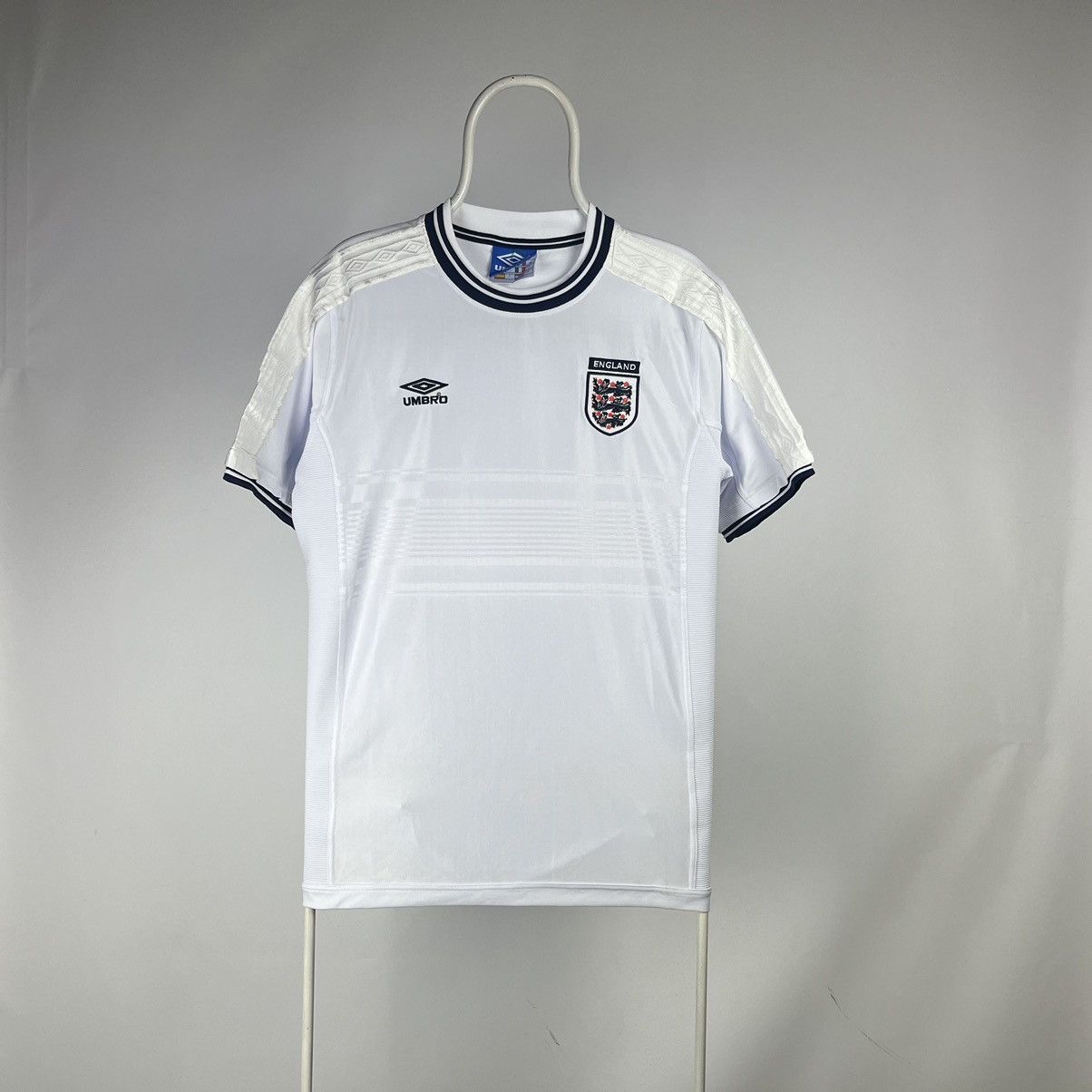 Umbro Vintage Umbro home jersey 2001 size Large Size US L / EU 52-54 / 3 - 1 Thumbnail