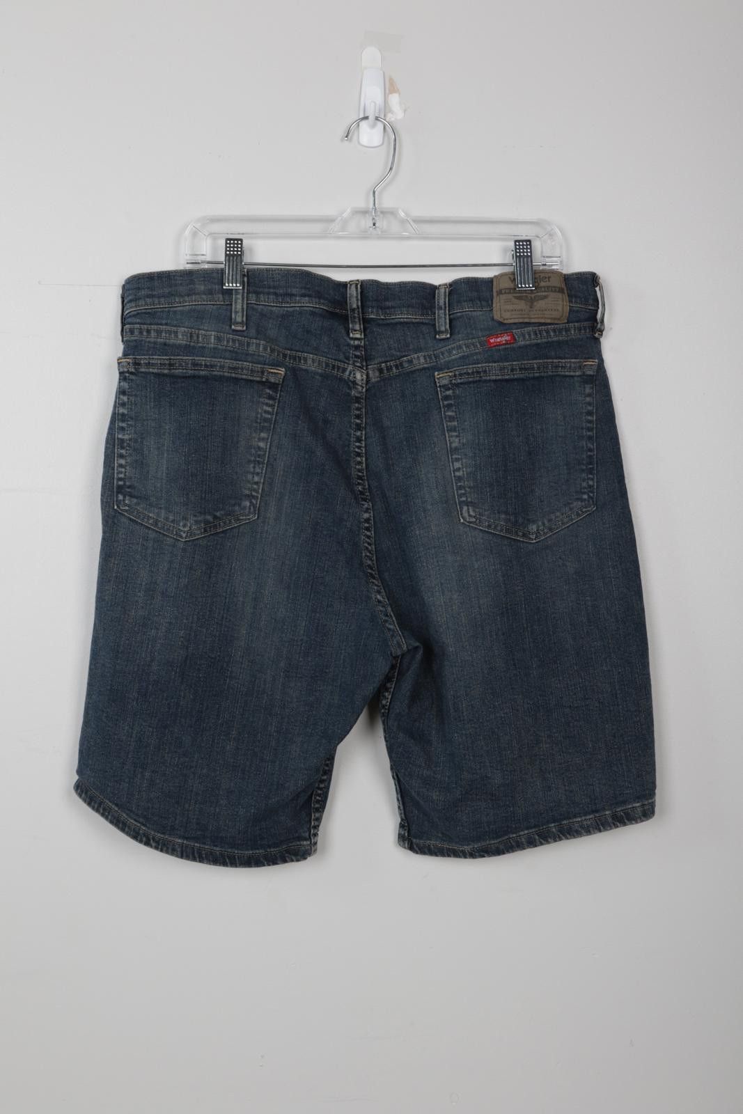 Wrangler 00's Wrangler Dark Wash Denim Shorts Size US 36 / EU 52 - 2 Thumbnail