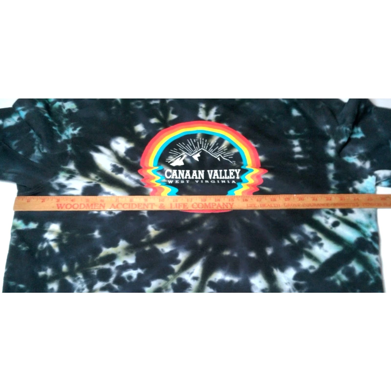 Rainbow VINTAGE Ocean Beach Company Tie Dye Sweatshirt XL Black Pullover Graphic Nature Rainbow Canaan Valley WV Mens Size US XL / EU 56 / 4 - 4 Thumbnail