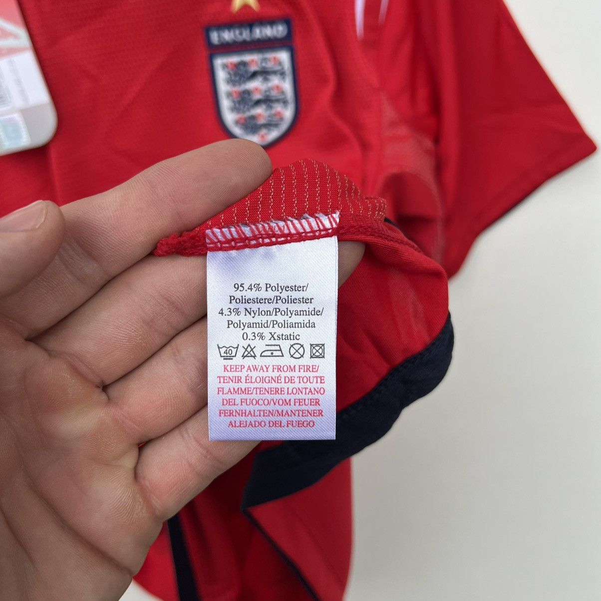 Umbro Rooney England football shirt 2004 2006 soccer Jersey Umbro Size US XXS / EU 40 - 5 Thumbnail