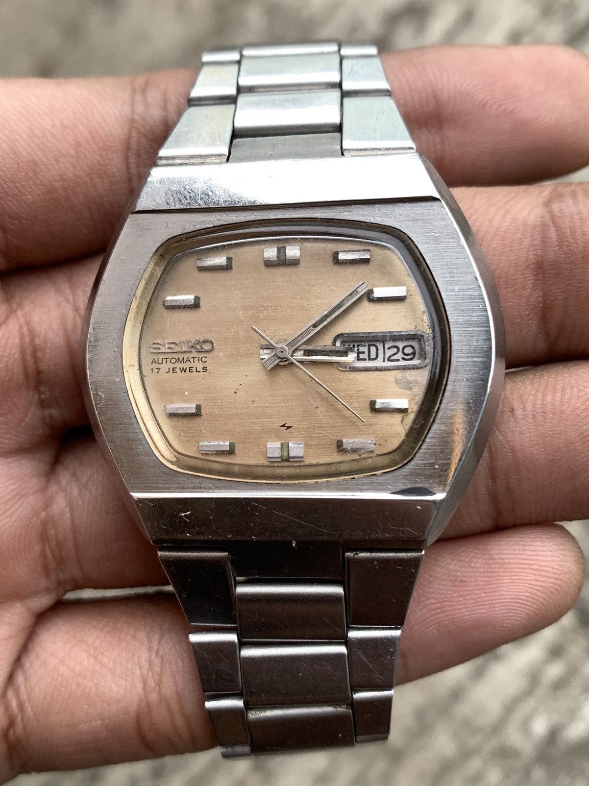 Seiko Vintage Watch 1976 Seiko 7009-5030 Tv Shape JDM 70s Size ONE SIZE - 1 Thumbnail