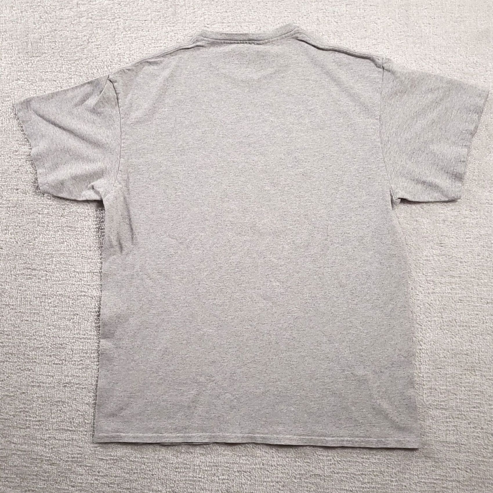 Delta Dumb and Dumber To 2 2014 Movie Promo Shirt Mens L Grey Delta Cotton Blend Crew Neck Short Sleeve T-Shirt Size US L / EU 52-54 / 3 - 7 Thumbnail