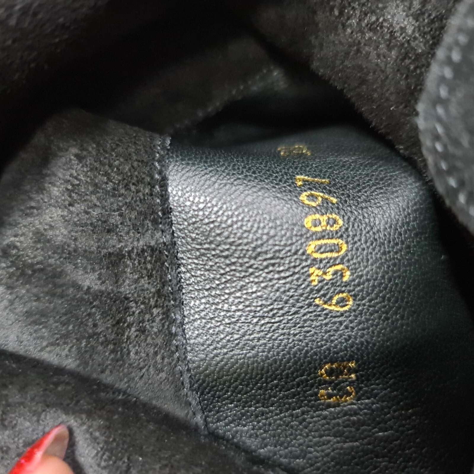 Saint Laurent Paris Saint Laurent Black Suede Boots Sz.38 Size US 8 / IT 38 - 4 Thumbnail