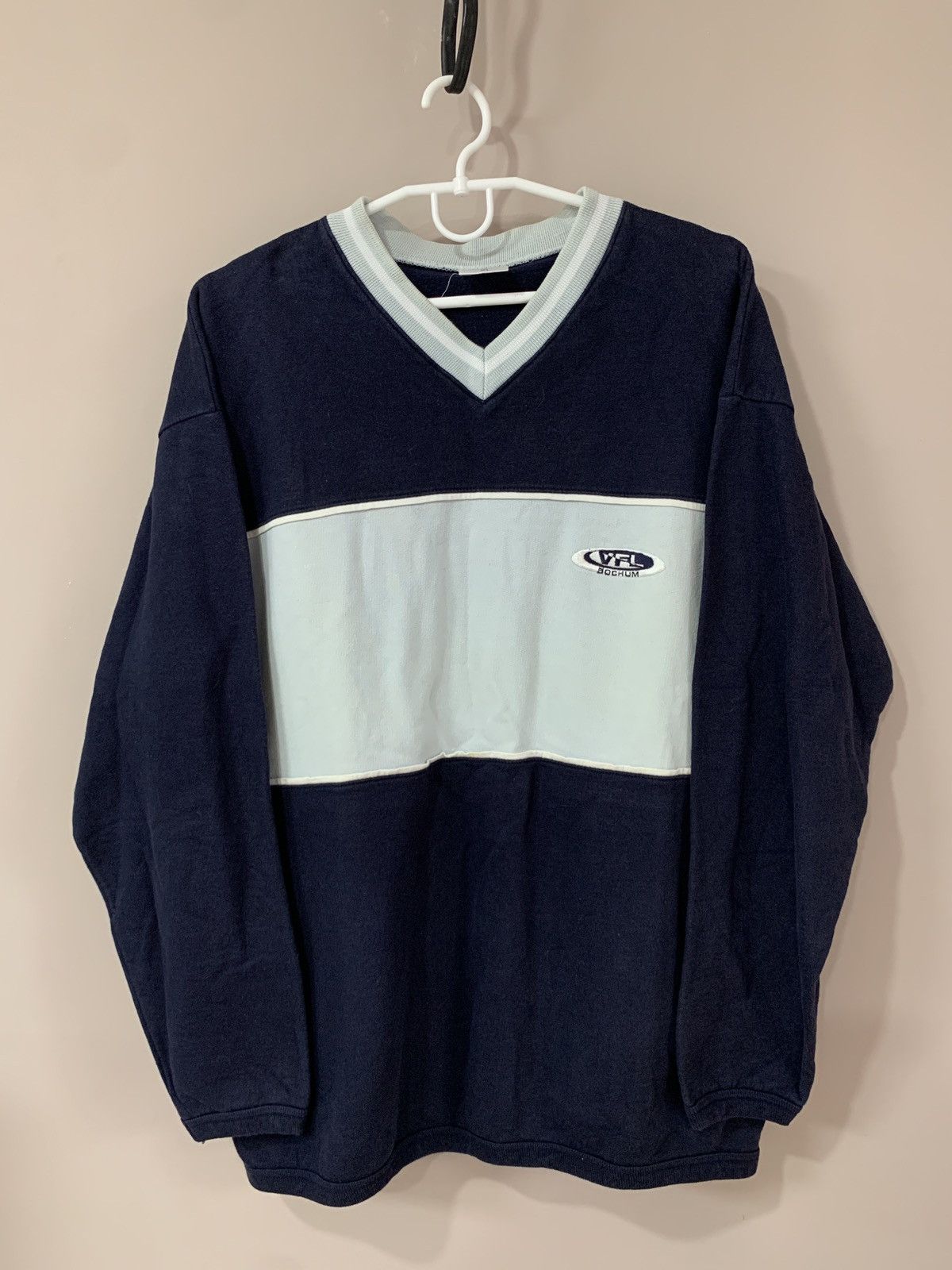 Vintage Bochum Vintage 90s Football Sweatshirt Retro Size XL Size US XL / EU 56 / 4 - 1 Thumbnail