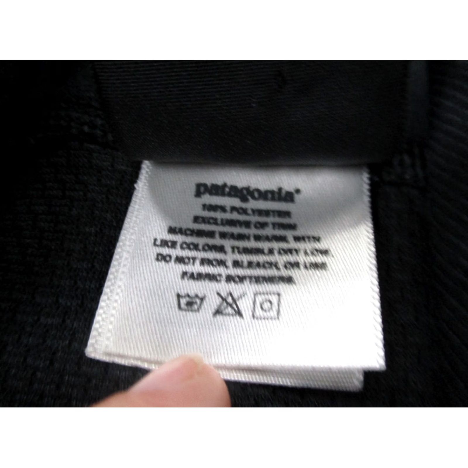 Patagonia Patagonia Jacket Mens L Capilene Better Sweater Logo Windbreaker 1/4 Zip Black Pro 1990s Size US L / EU 52-54 / 3 - 7 Thumbnail