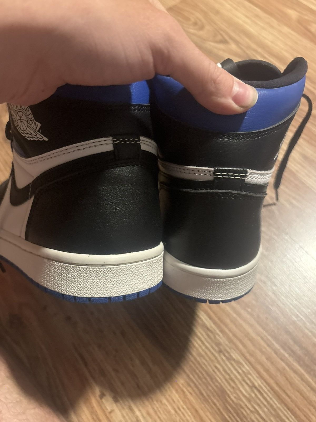 Jordan Brand Air jordan retro 1 high OG royal blue Size US 8.5 / EU 41-42 - 6 Thumbnail