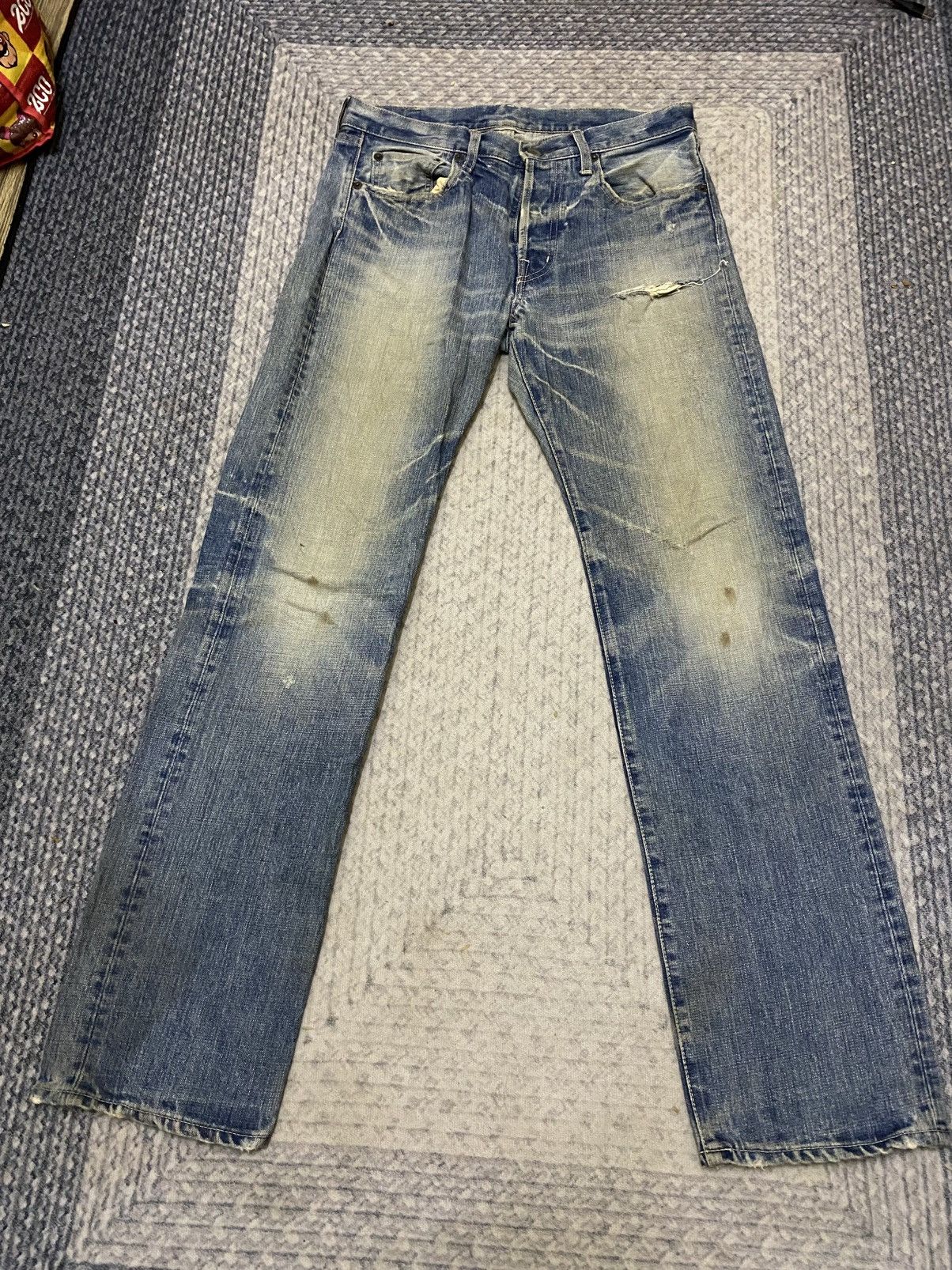 Spellbound Vintage Distressed Stain Spellbound Jean Size US 30 / EU 46 - 1 Thumbnail