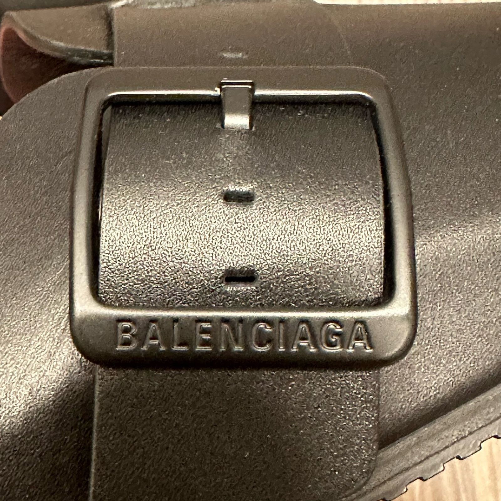 Balenciaga NEW Balenciaga UNISEX Black Leather Sunday Mules | FR/EU 37 Size US 7 / IT 37 - 12 Thumbnail