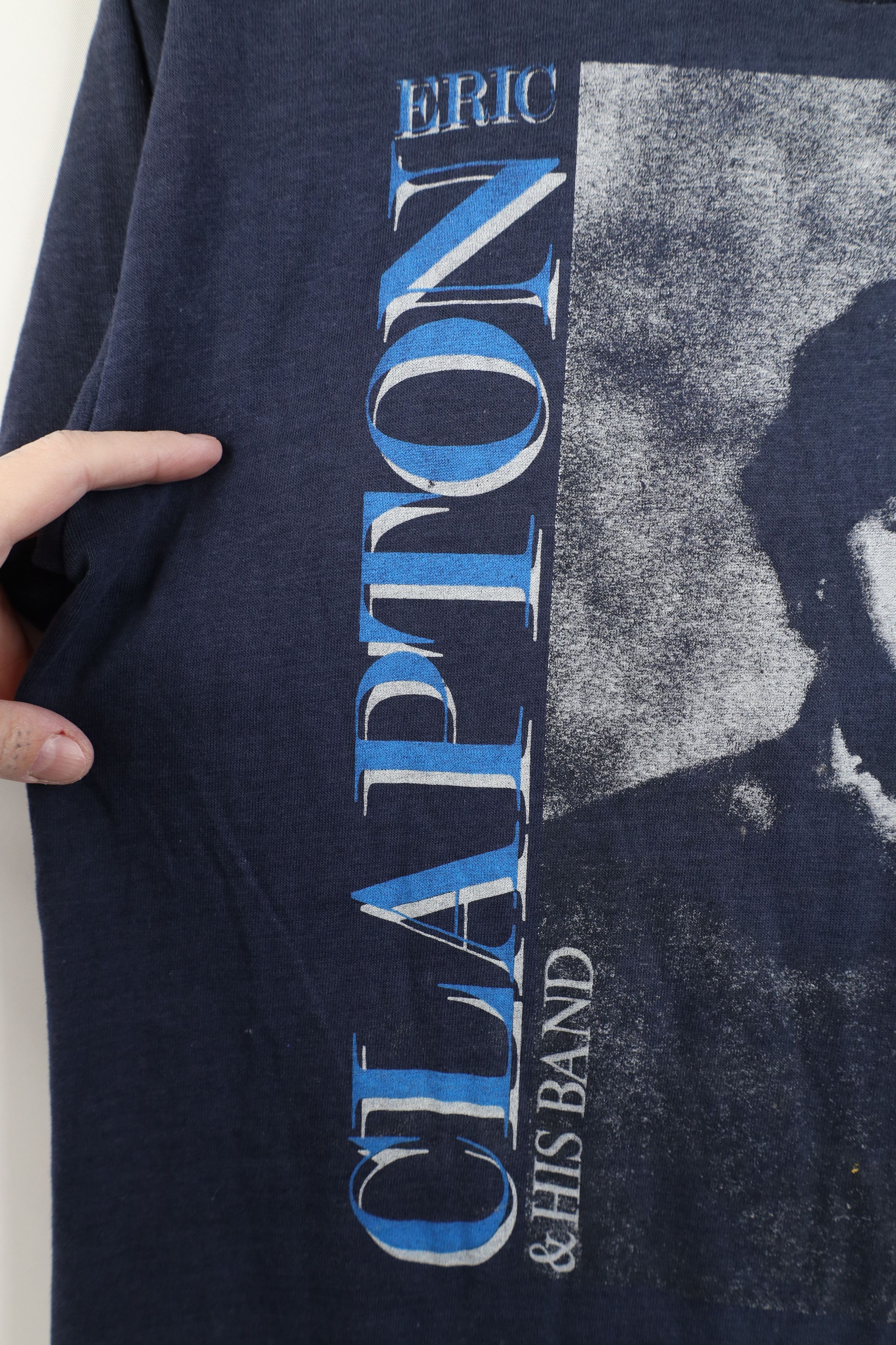 Vintage Vintage 80s 1985 Behind the Sun Eric Clapton Band T-Shirt Size US M / EU 48-50 / 2 - 5 Thumbnail