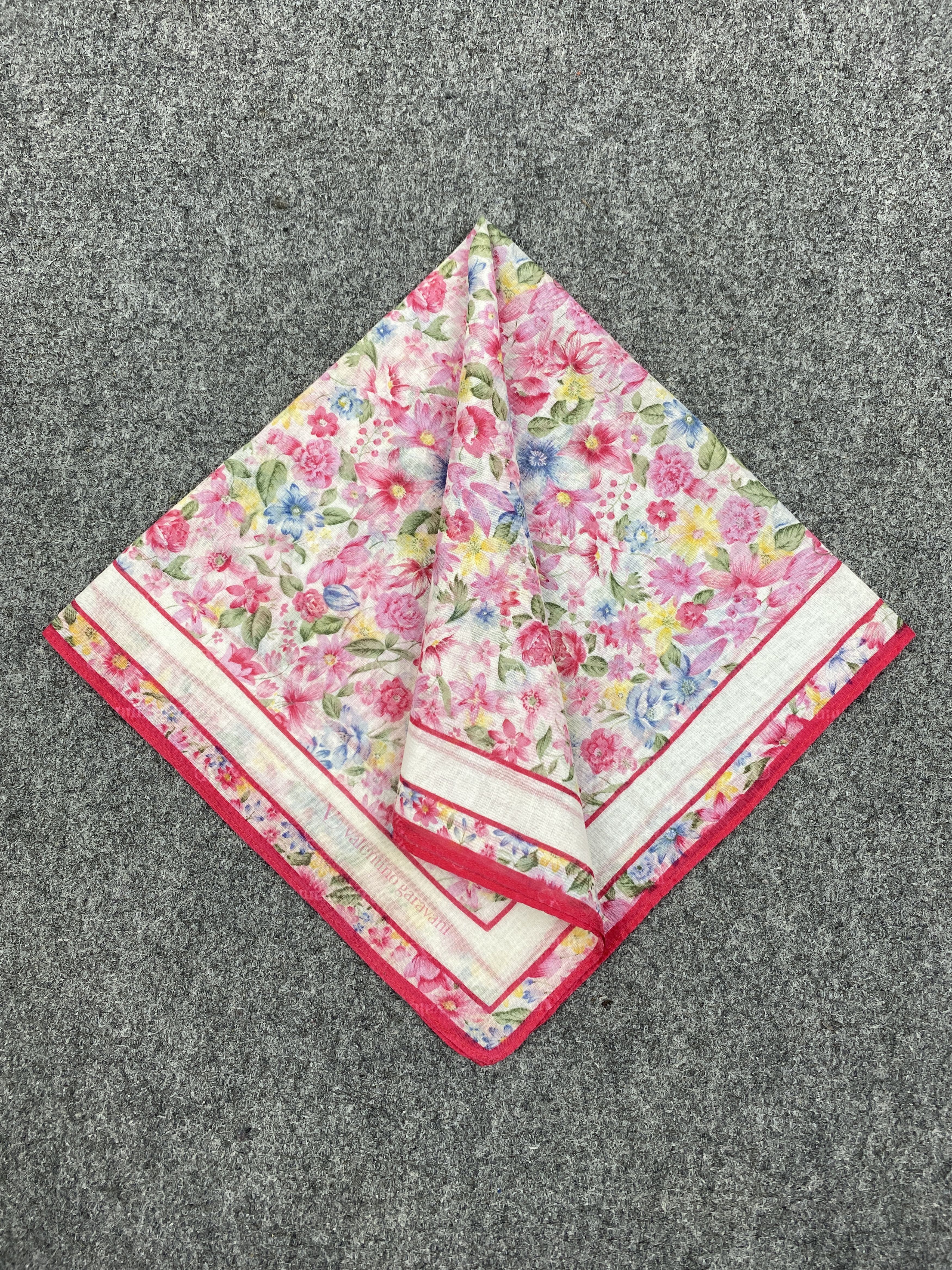 Valentino Valentino Garavani Handkerchief / Neckerchief HKC0499 Size ONE SIZE - 3 Thumbnail