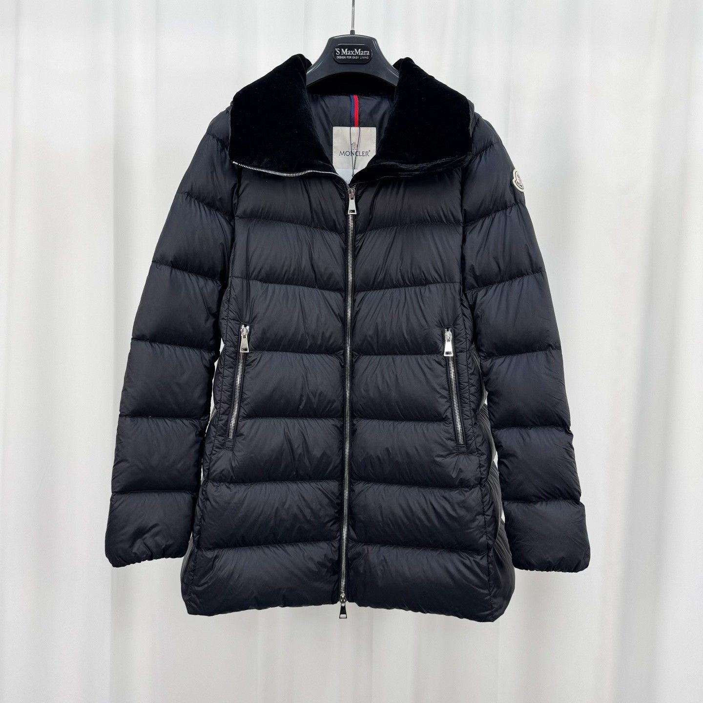 Moncler Moncler Torcyn Logo Down Jacket Size S / US 4 / IT 40 - 1 Thumbnail
