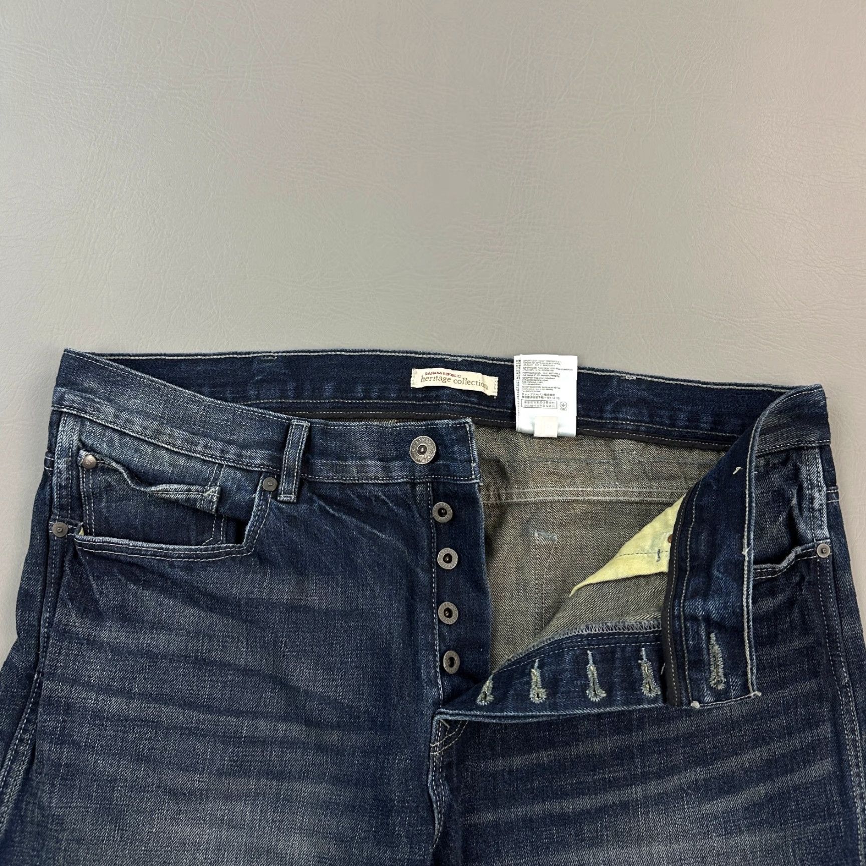 Banana Republic Banana Republic Heritage Collection Jeans Mens 38x30 Dark Wash Denim Button Fly Jeans Mens 38x30 Dark Wash Denim Button Fly Size US 38 / EU 54 - 6 Thumbnail