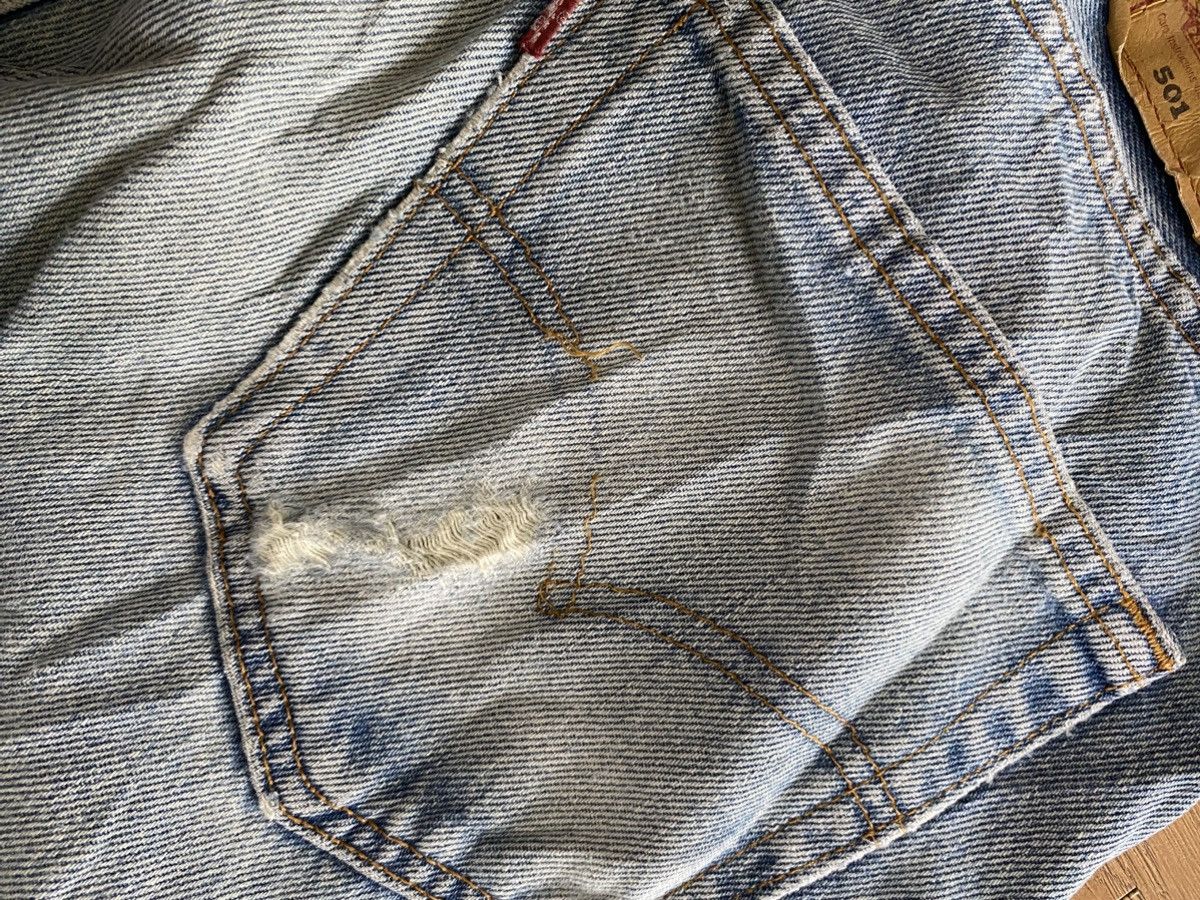 Levi's Vintage Clothing Vintage LEVIS 501 Made In Usa Size US 34 / EU 50 - 10 Thumbnail