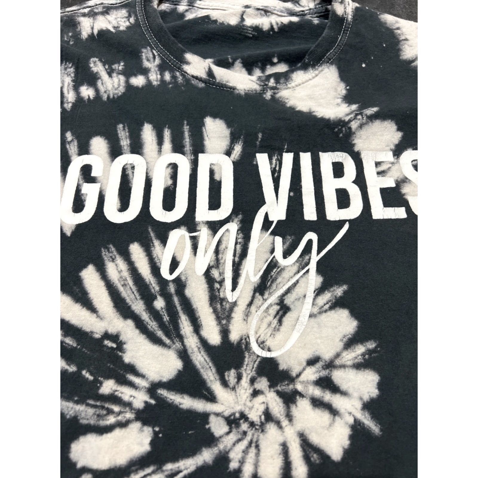 Fashion Nova Fashion Nova Women's XL T-Shirt Black & White Tie Dye Crew Neck Short Sleeve Logo Cotton All Seasons Size XL / US 12-14 / IT 48-50 - 4 Thumbnail