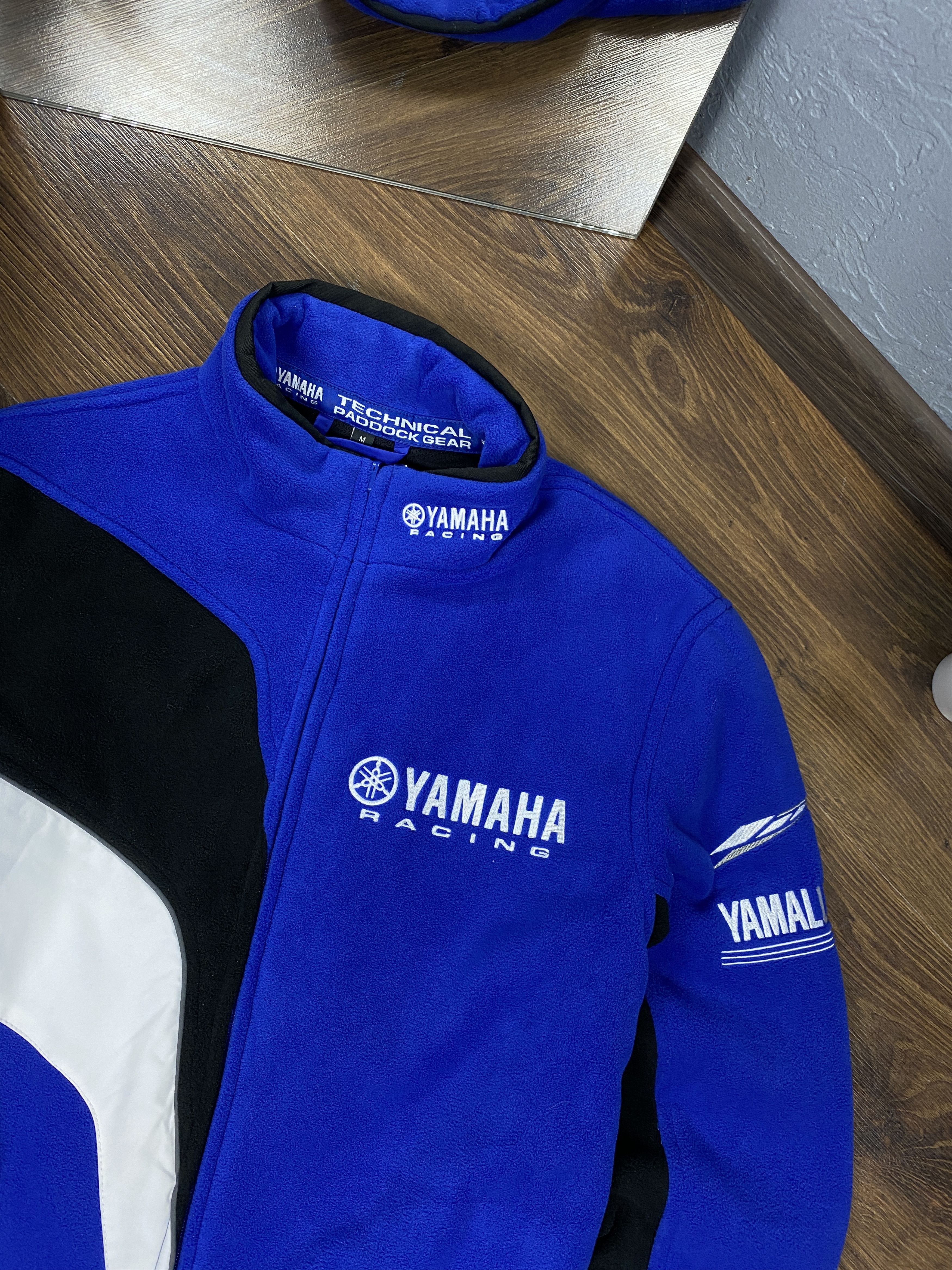 Japanese Brand Yamaha Racing team vintage fleece zip hoodie jacket Size US M / EU 48-50 / 2 - 2 Thumbnail