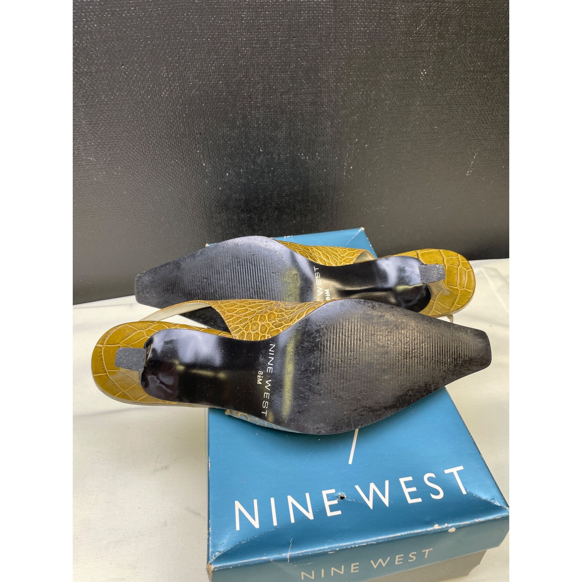 Nine West Nine West Womens LeatherGreen Croco Sling Back Shoes Pumps S Size US 8.5 / IT 38.5 - 7 Thumbnail