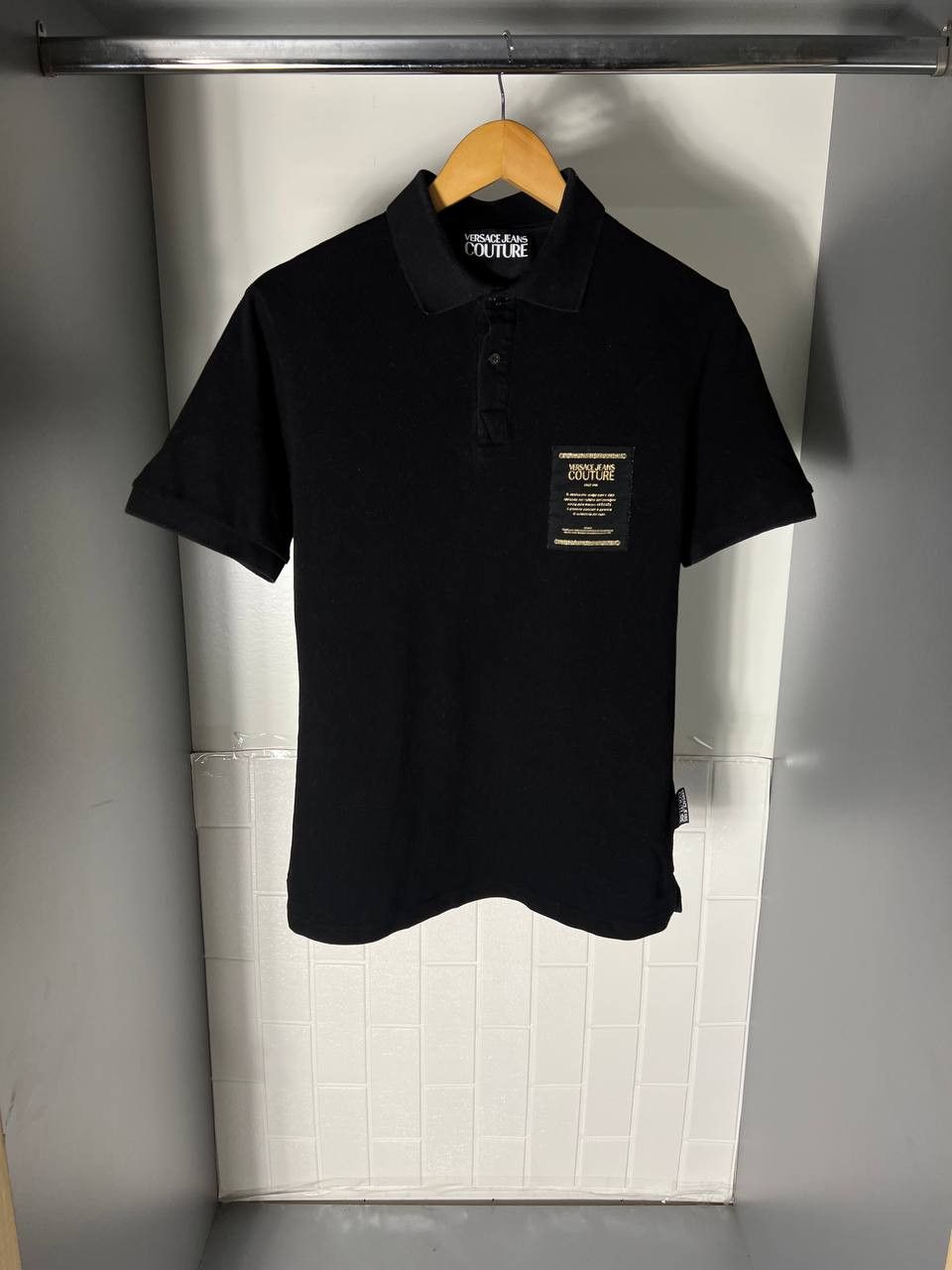 Versace Jeans Couture VINTAGE VERSACE JEANS COUTURE ITALIAN DESIGNER POLO CLASSIC Size US S / EU 44-46 / 1 - 1 Thumbnail