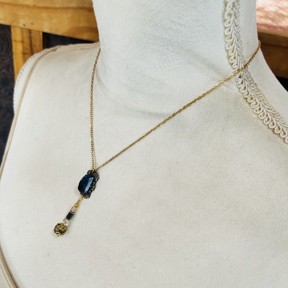 Handmade Handcrafted elegant repurpose vintage dangle necklace Size ONE SIZE - 3 Thumbnail