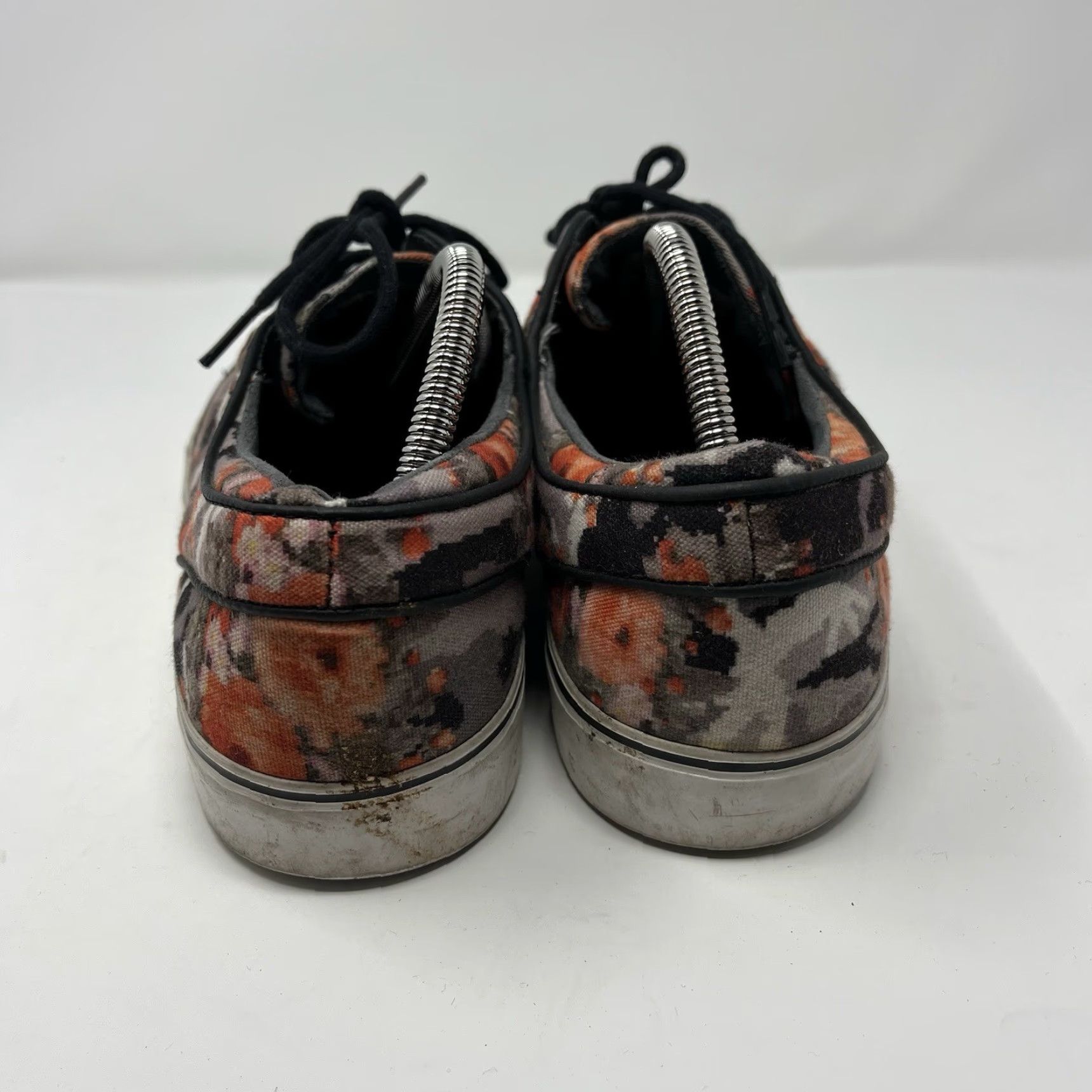 Nike Nike SB Janoski Premium Digi-floral Camo 482972-908 Size 13 Rare 2013 Release Sneaker Men Skateboarding US 13 Multicolor Floral 2013 Nike SB Janoski Size US 12 / EU 45 - 4 Thumbnail
