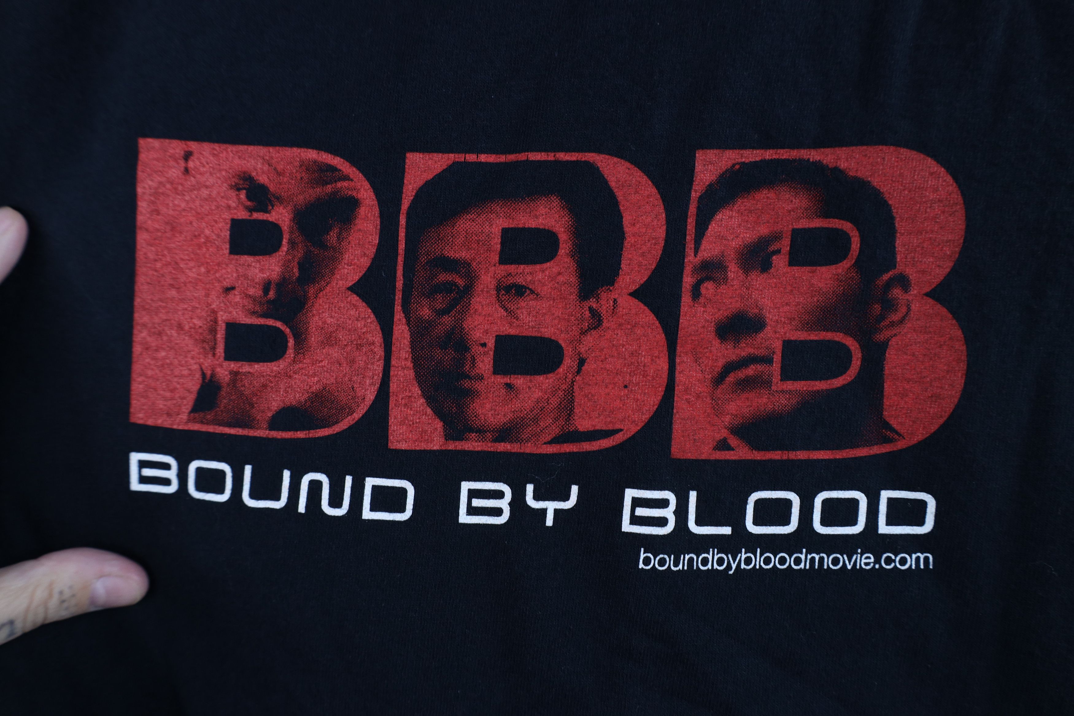 Vintage Vintage Y2K 2007 Bound by Blood Movie Kickboxing T-Shirt Size US XL / EU 56 / 4 - 4 Thumbnail