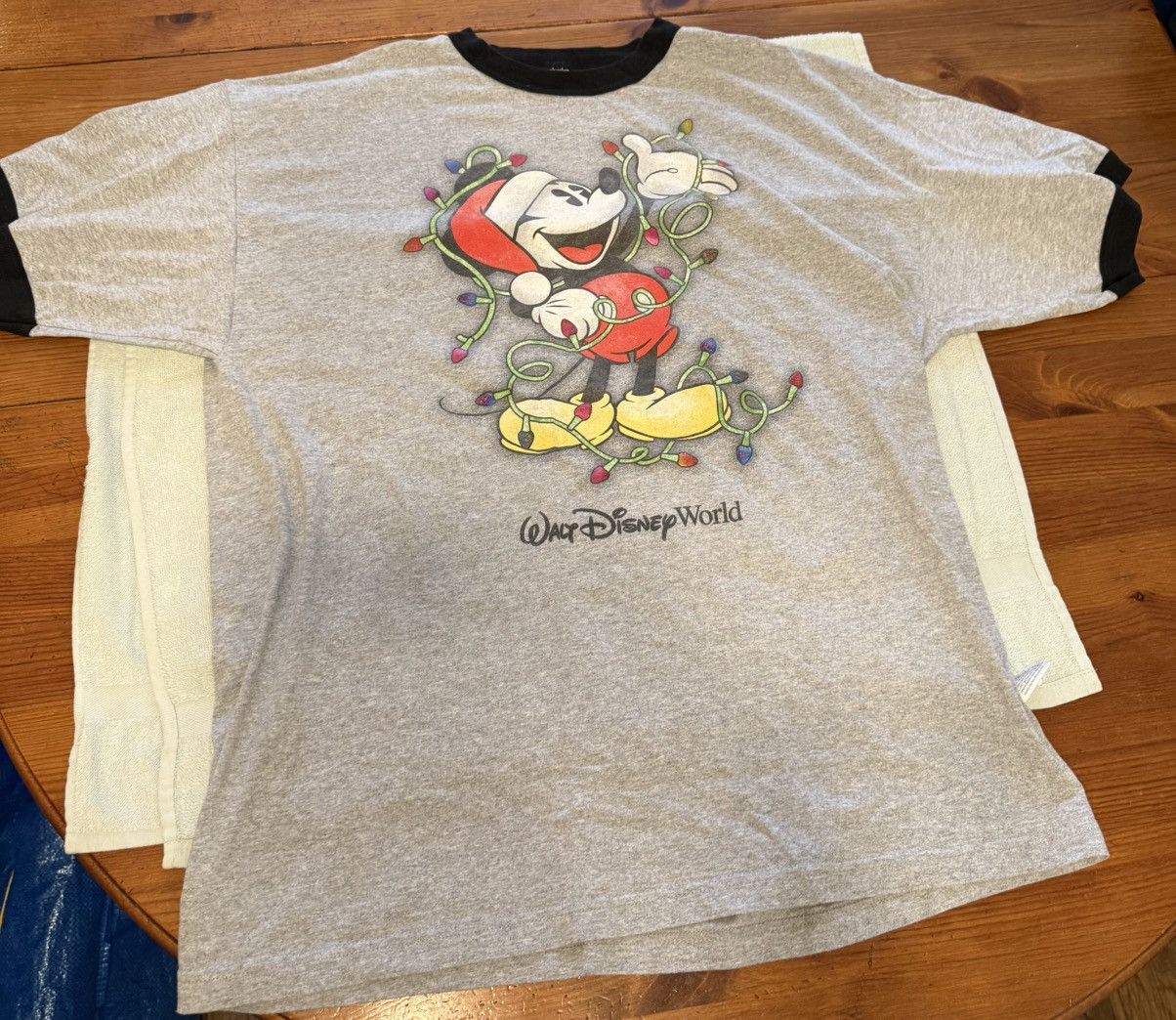 Disney × Mickey Mouse × Vintage Vintage Disney World Christmas Tee Size US XXL / EU 58 / 5 - 1 Thumbnail