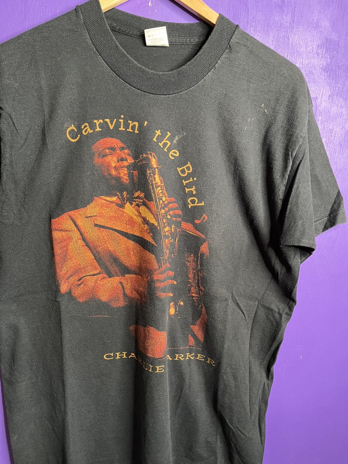 Vintage Vintage 1994 Charlie Parker carvin the bird tee Size US L / EU 52-54 / 3 - 3 Thumbnail