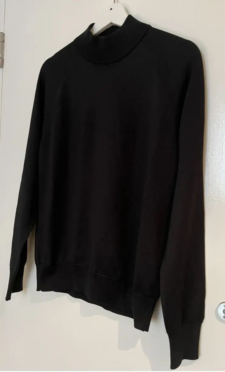 Tom Ford CC000020 Silk Knitwear & Sweatshirt in Black Size US M / EU 48-50 / 2 - 3 Thumbnail