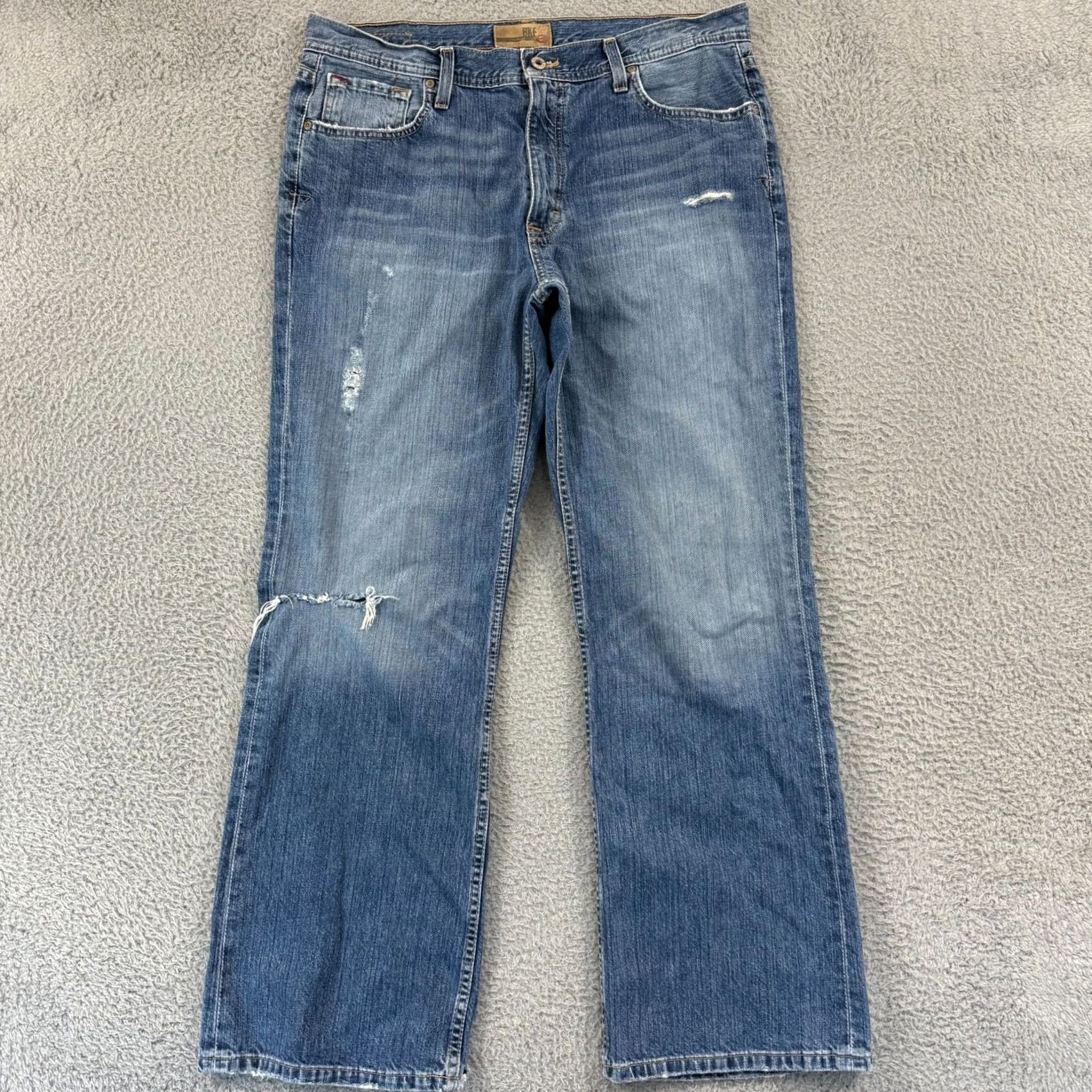 Vintage Buckle BKE Jeans Mens 36x32 Tyler Straight Blue Medium Wash Distressed Zip Loose Regular 5-Pocket Denim Cotton Blend USA Cowboy Rock Size US 36 / EU 52 - 2 Thumbnail