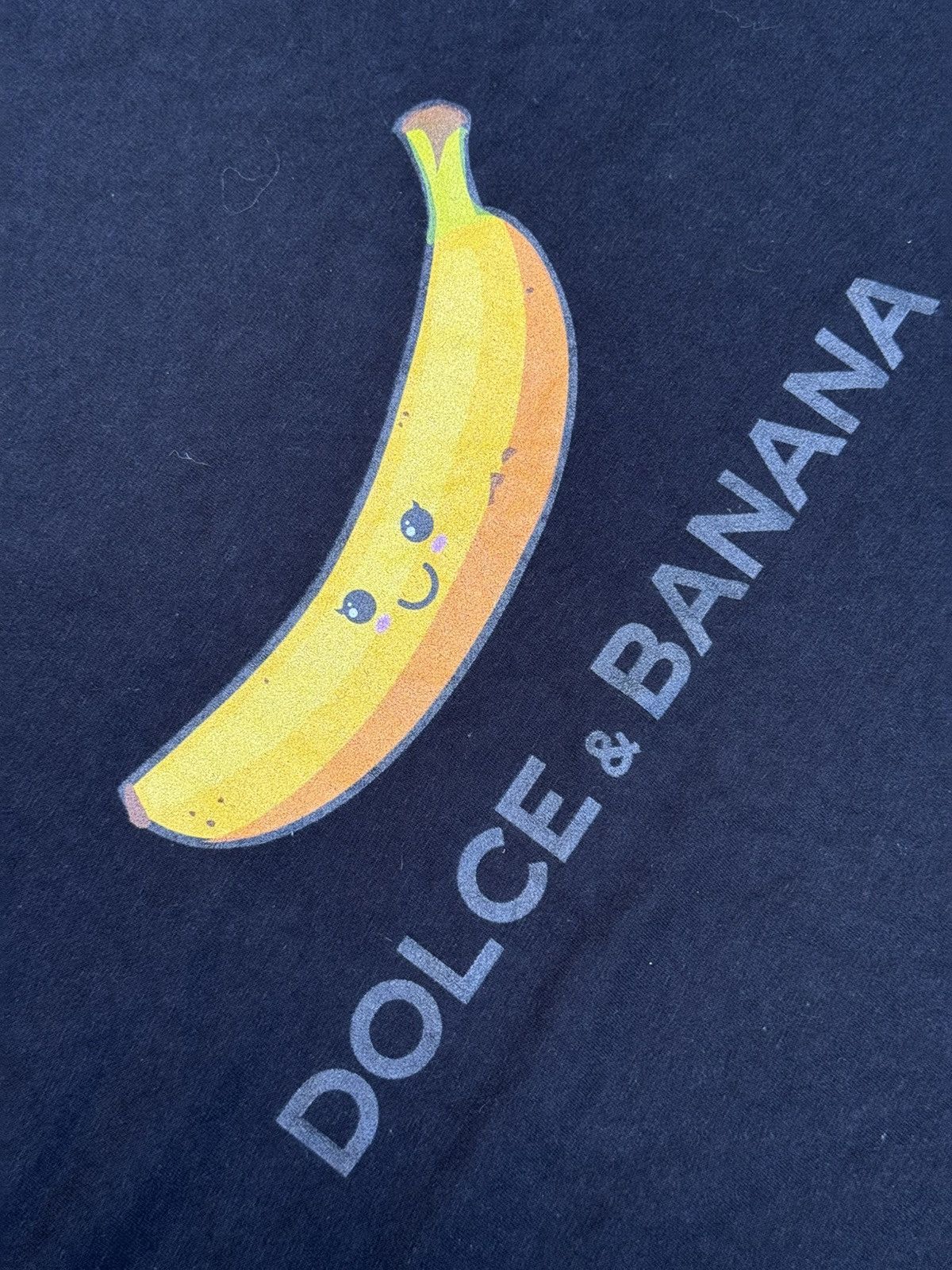 Designer VINTAGE DOLCE & BANNANA T-SHIRT Size US L / EU 52-54 / 3 - 9 Thumbnail