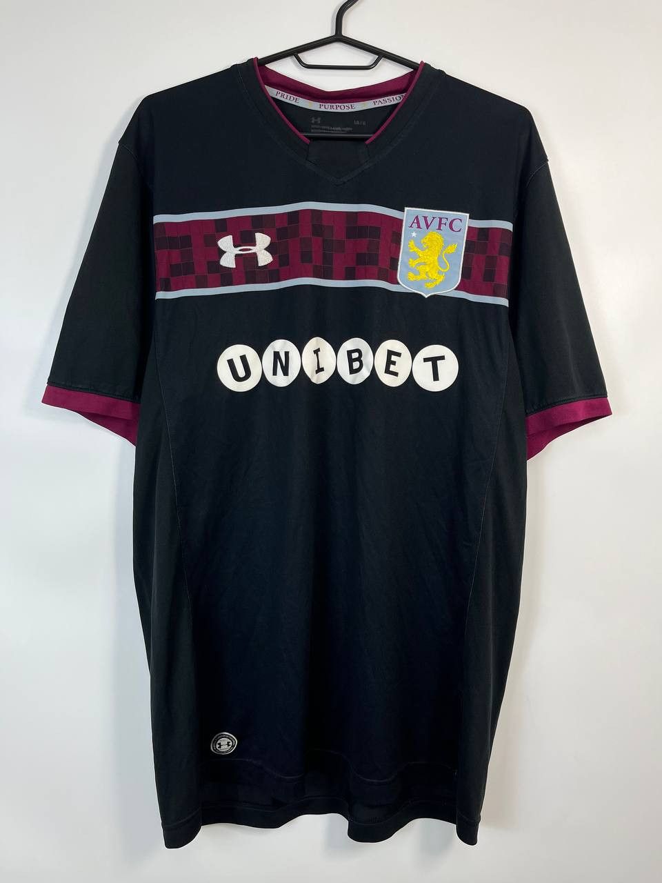 Under Armour ASTON VILLA 2017-2018 SHIRT UNDER ARMOUR SIZE L Size US L / EU 52-54 / 3 - 1 Thumbnail