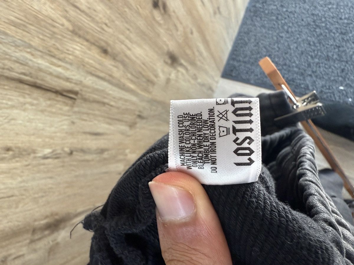LOST INTRICACY Lost Intricacy Shorts Size US 34 / EU 50 - 8 Thumbnail